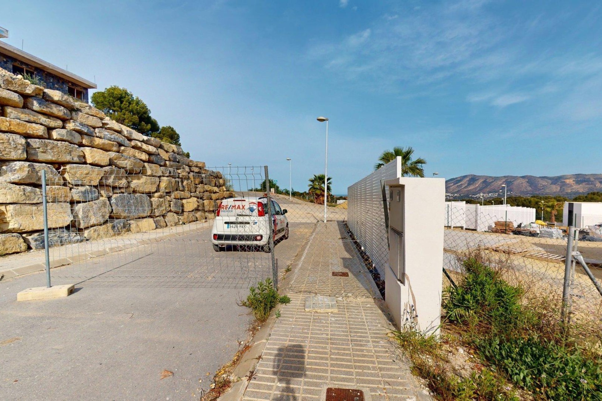 Reventa - Parcela / Terreno - l'Alfas del Pi - Alfaz del Pi