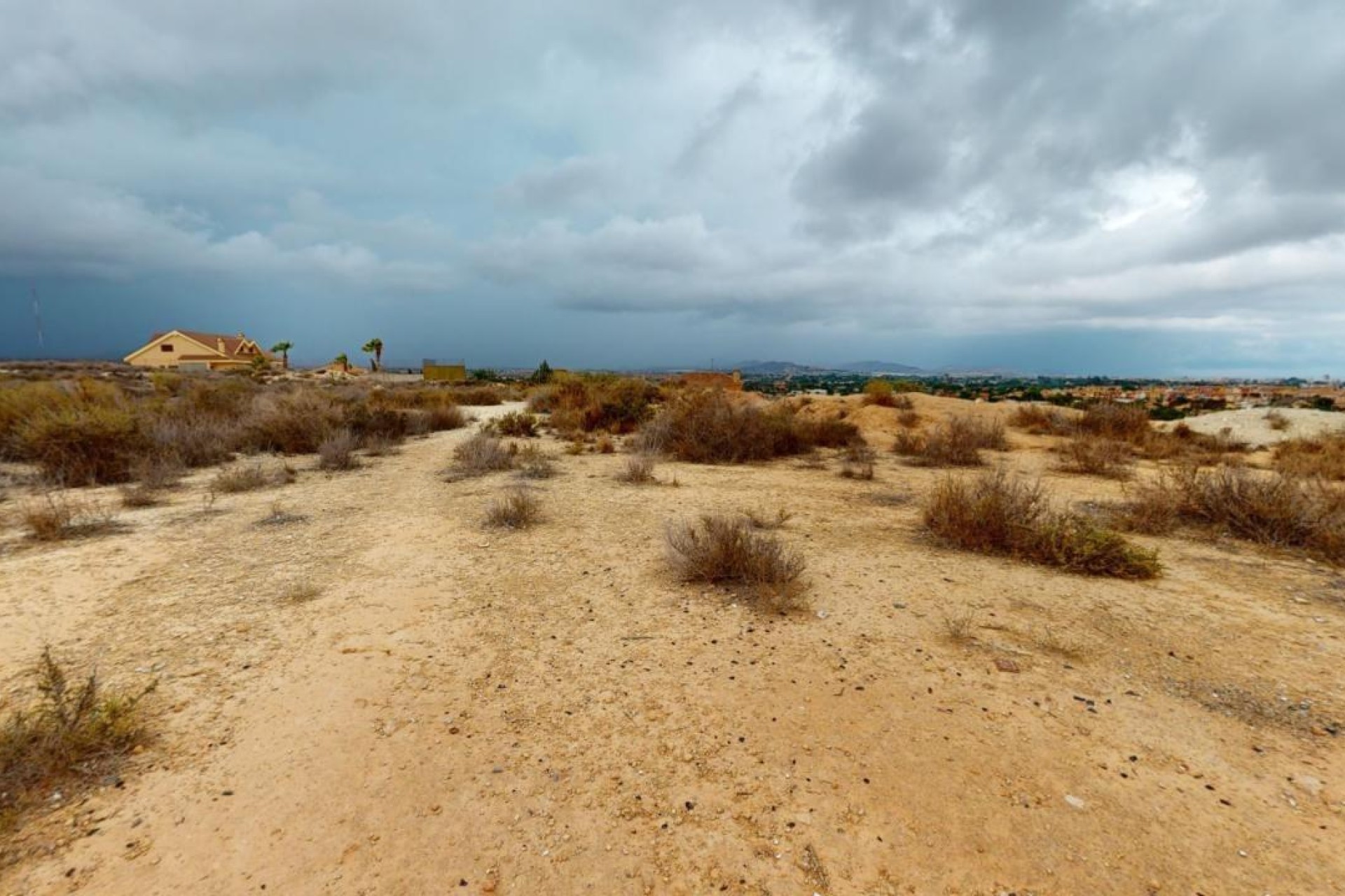 Reventa - Parcela / Terreno - Mutxamel