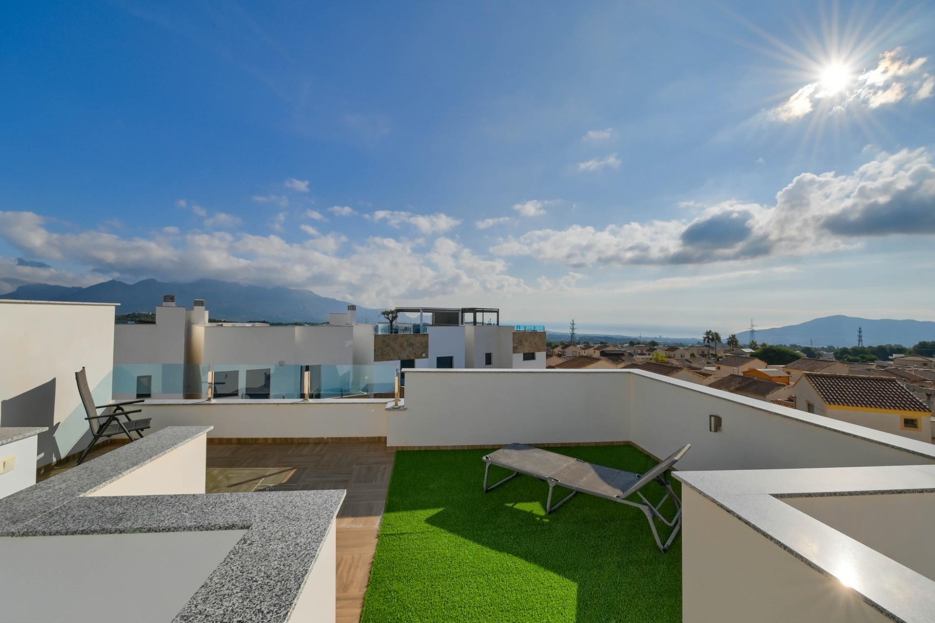 Reventa - Pareado - Polop - La alberca