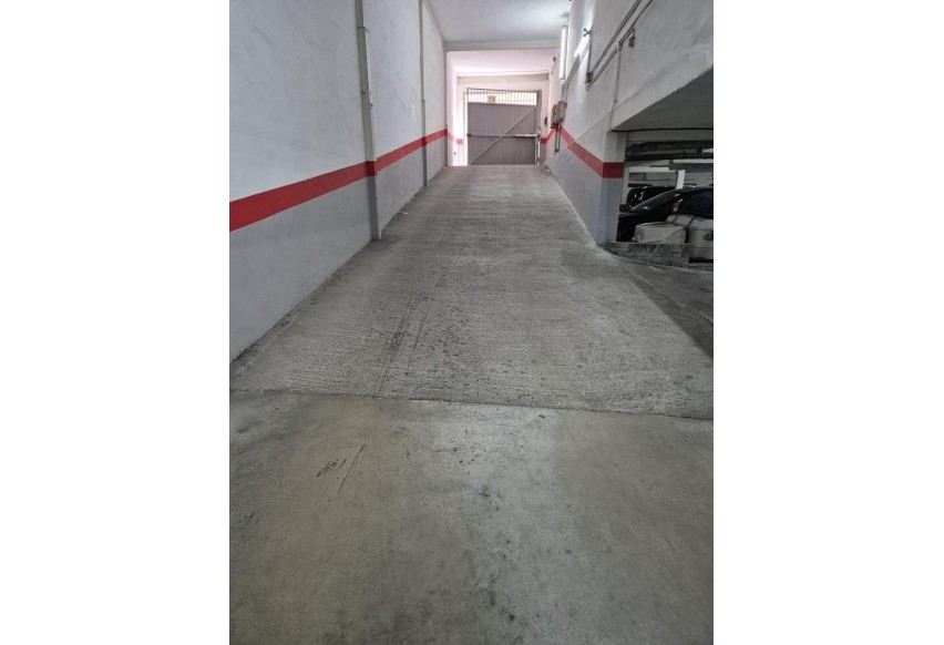 Reventa - Parking - Elche - Plaza Madrid