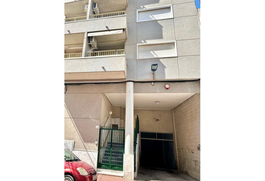 Reventa - Parking - Santa Pola - Centro