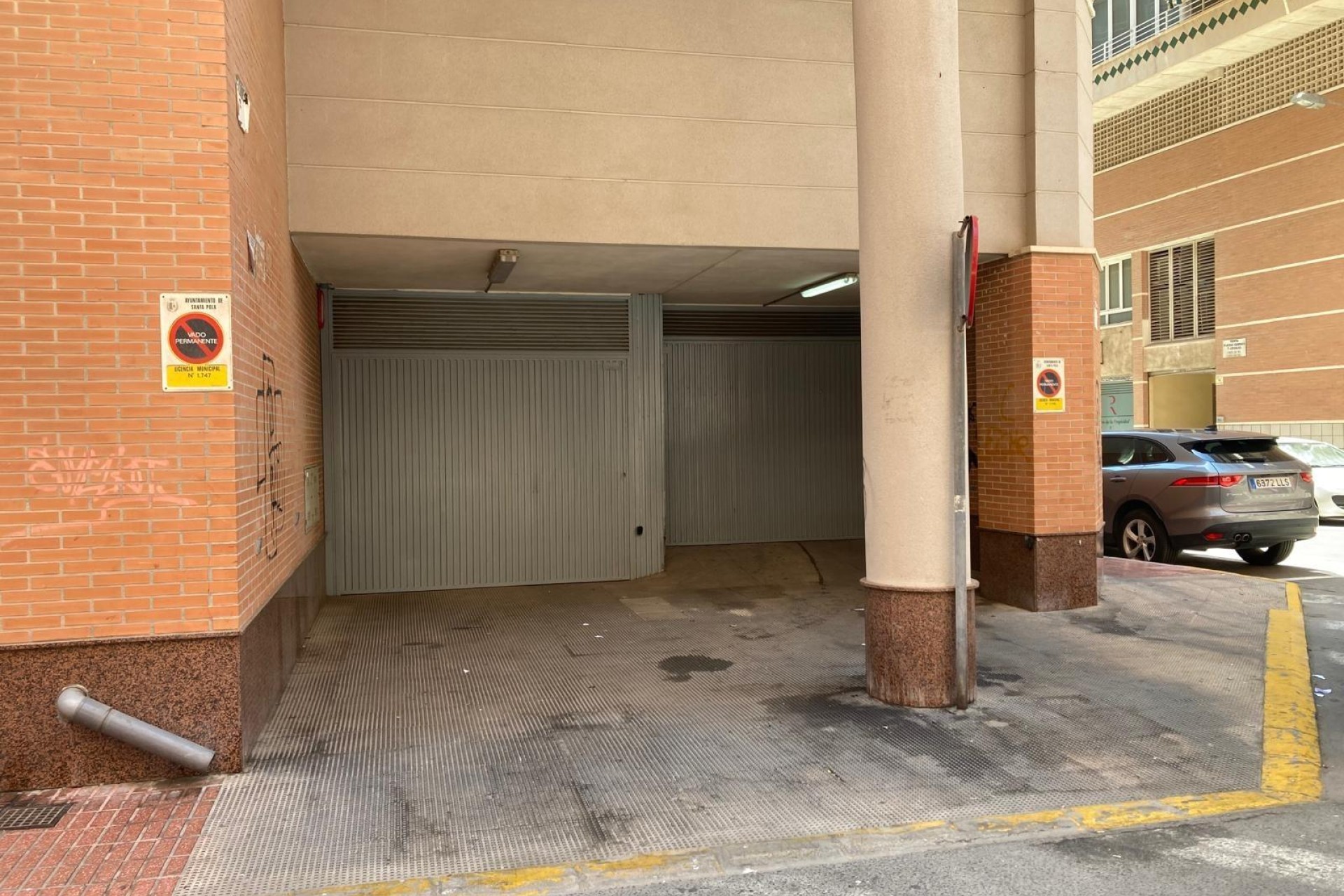 Reventa - Parking - Santa Pola - Club nautico