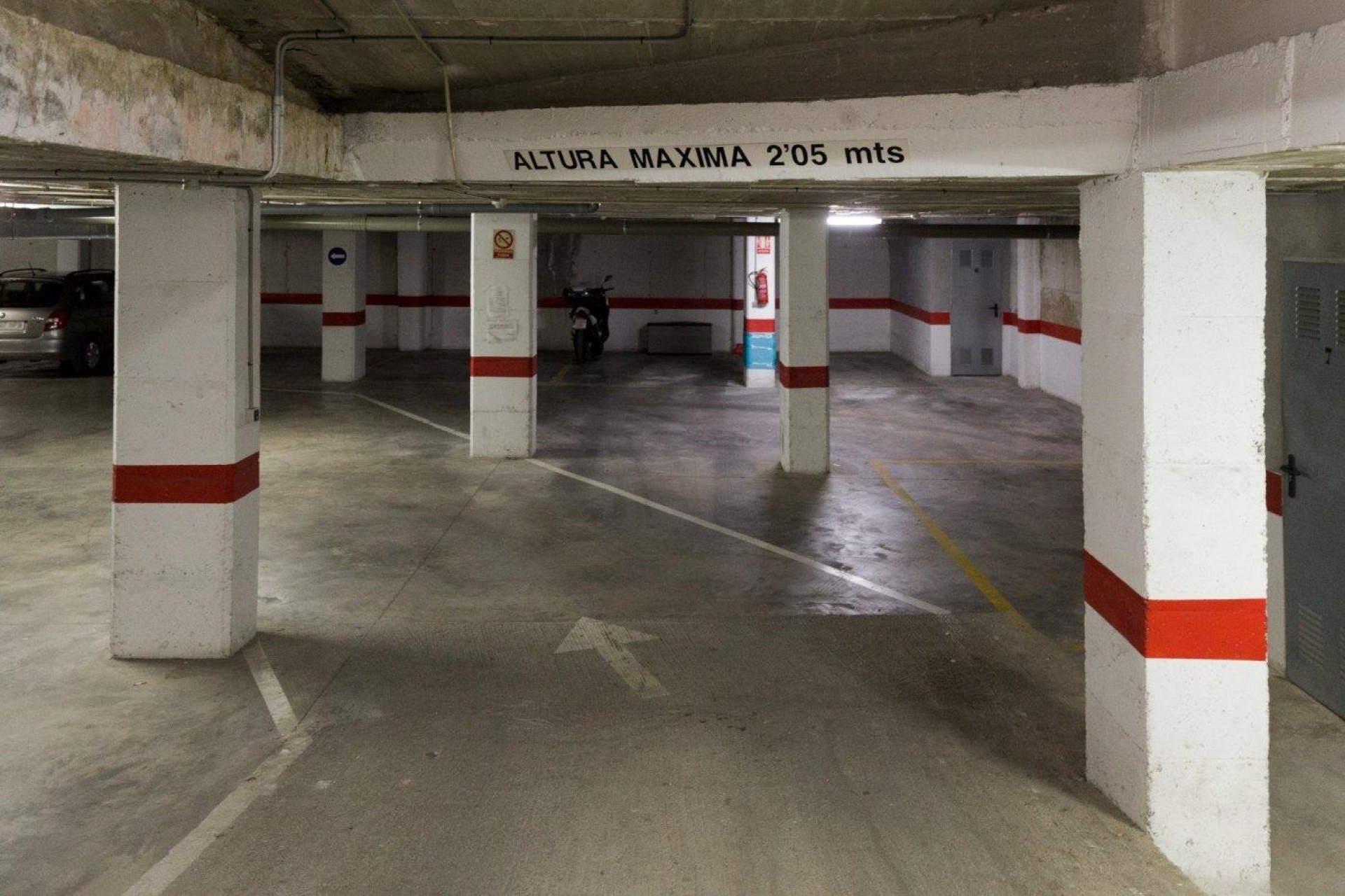 Reventa - Parking - Santa Pola - Club nautico