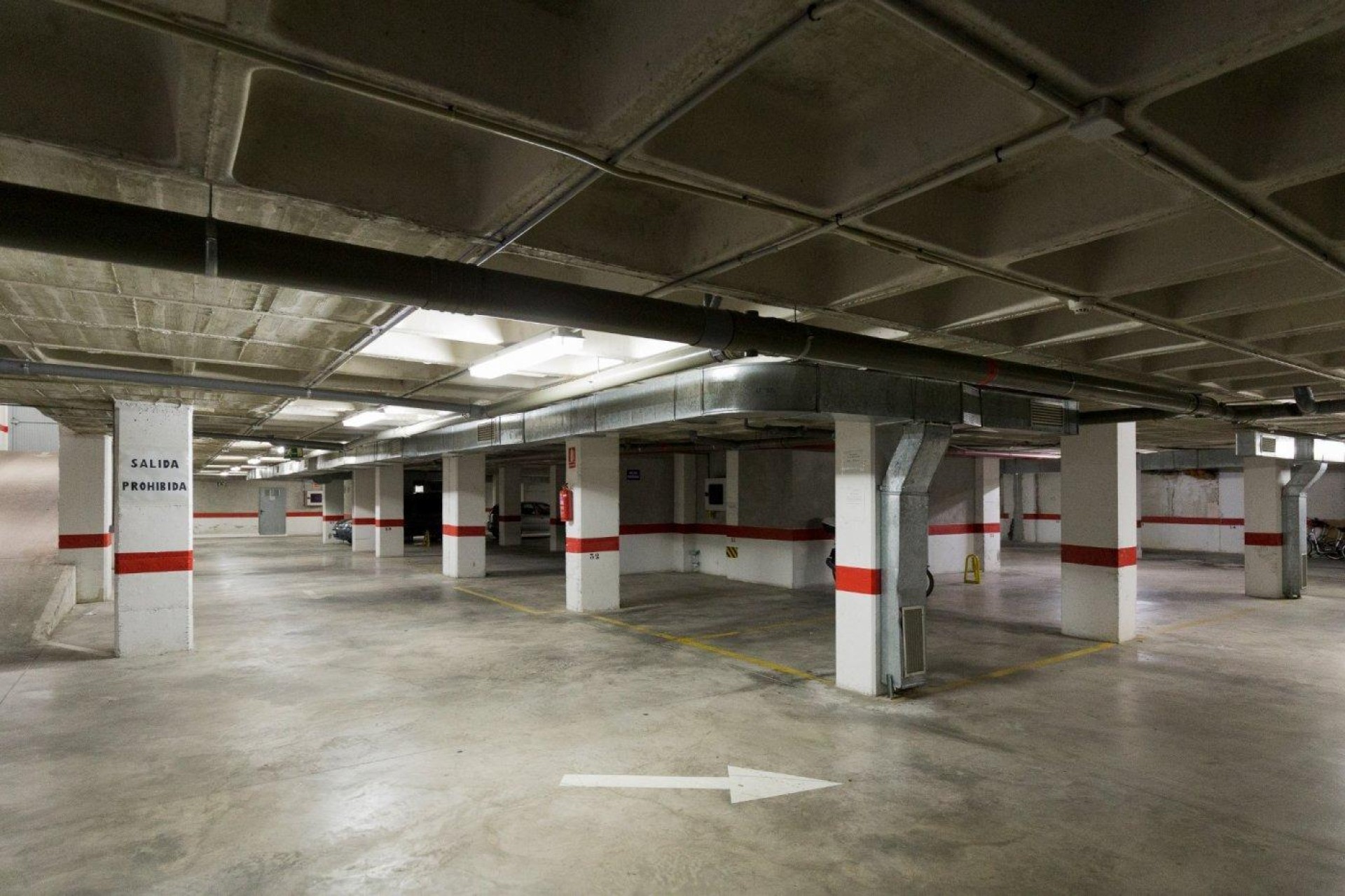 Reventa - Parking - Santa Pola - Club nautico