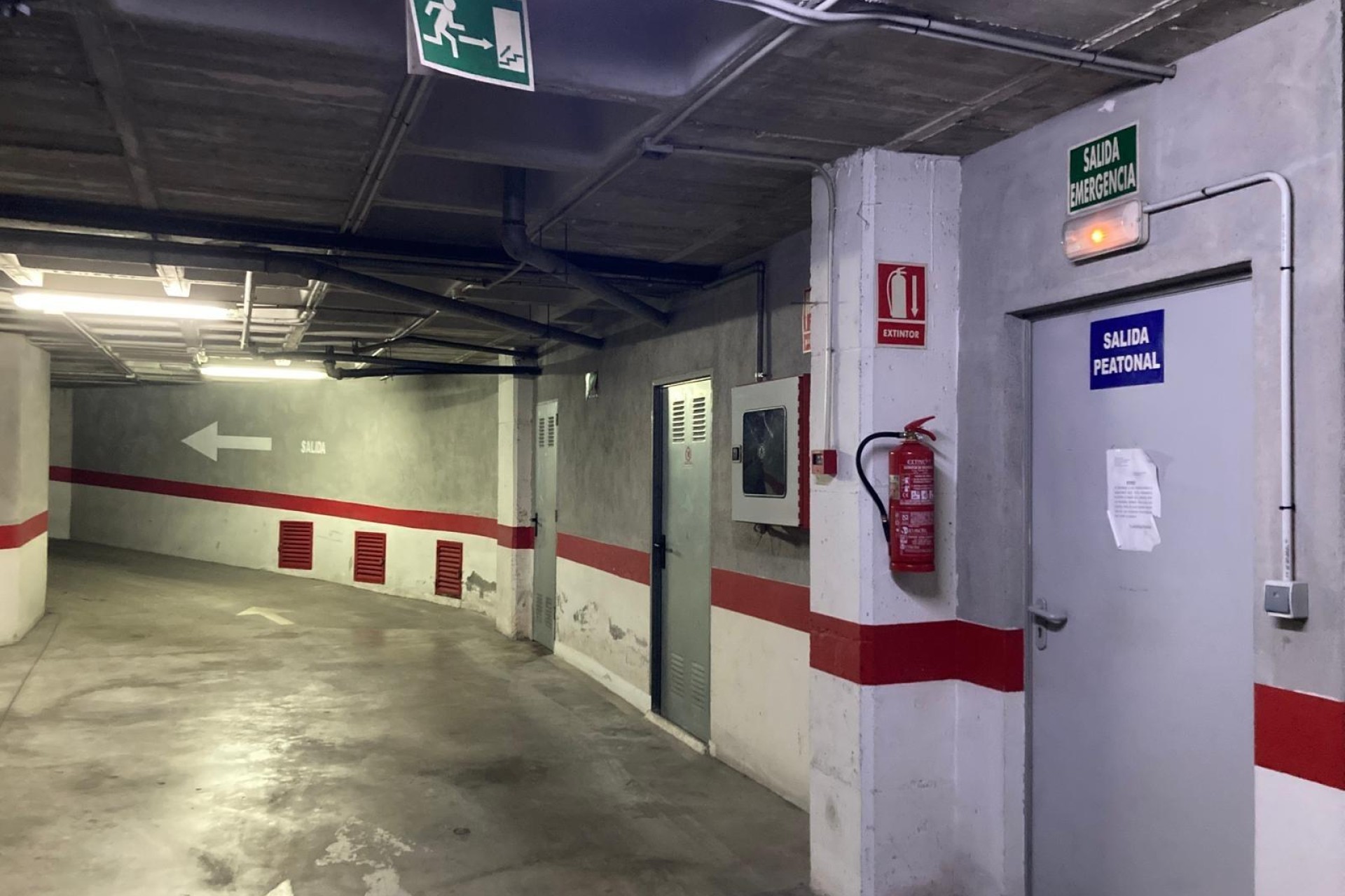 Reventa - Parking - Santa Pola - Club nautico