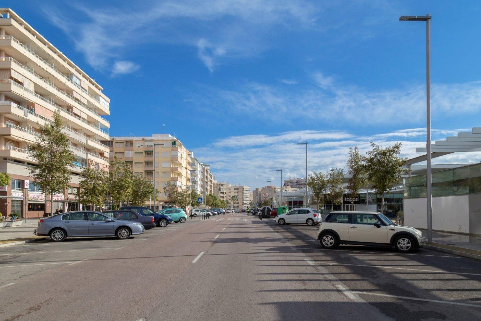 Reventa - Parking - Santa Pola - Club nautico