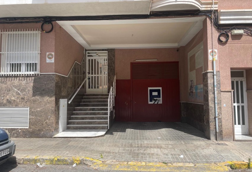 Reventa - Trastero - Elche - San Crispín