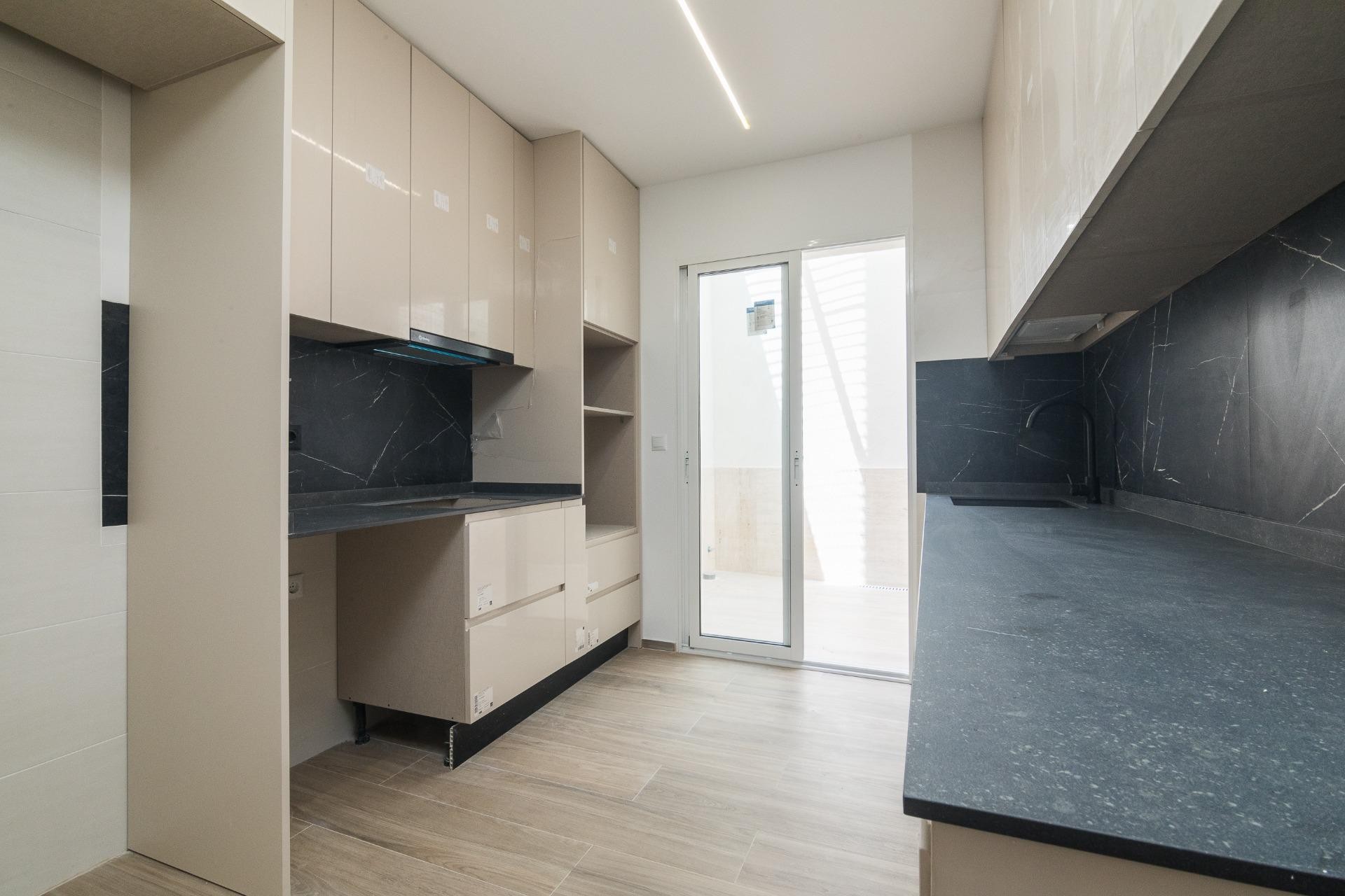 Reventa - Triplex - Elche - Raval - Puertas Coloradas