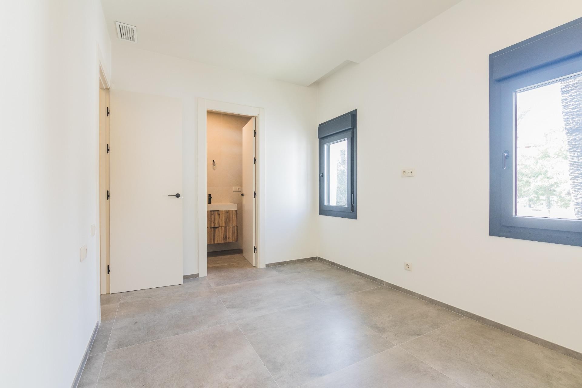 Reventa - Triplex - Elche - Raval - Puertas Coloradas