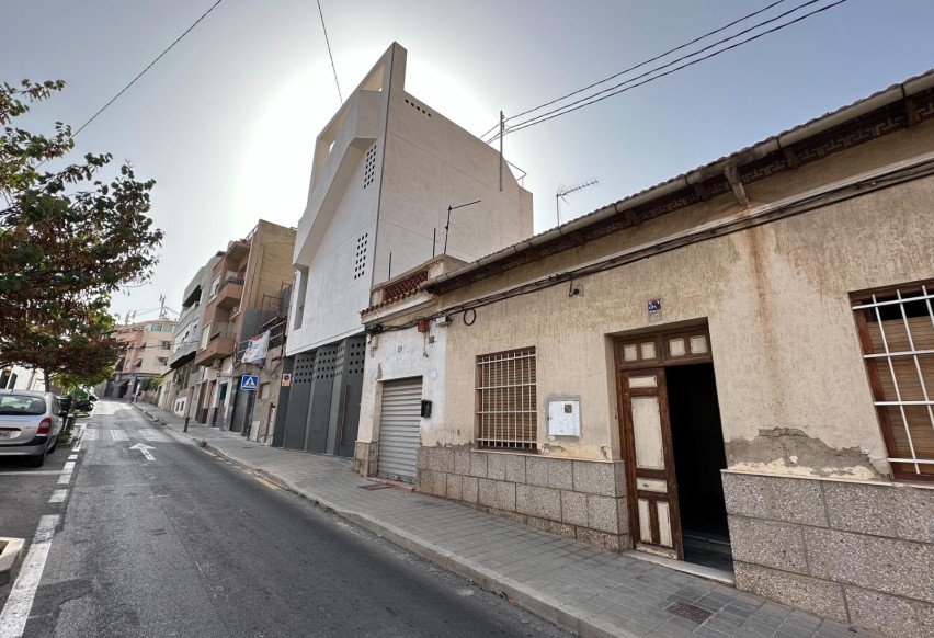 Reventa - Villa - Alicante - San Gabriel