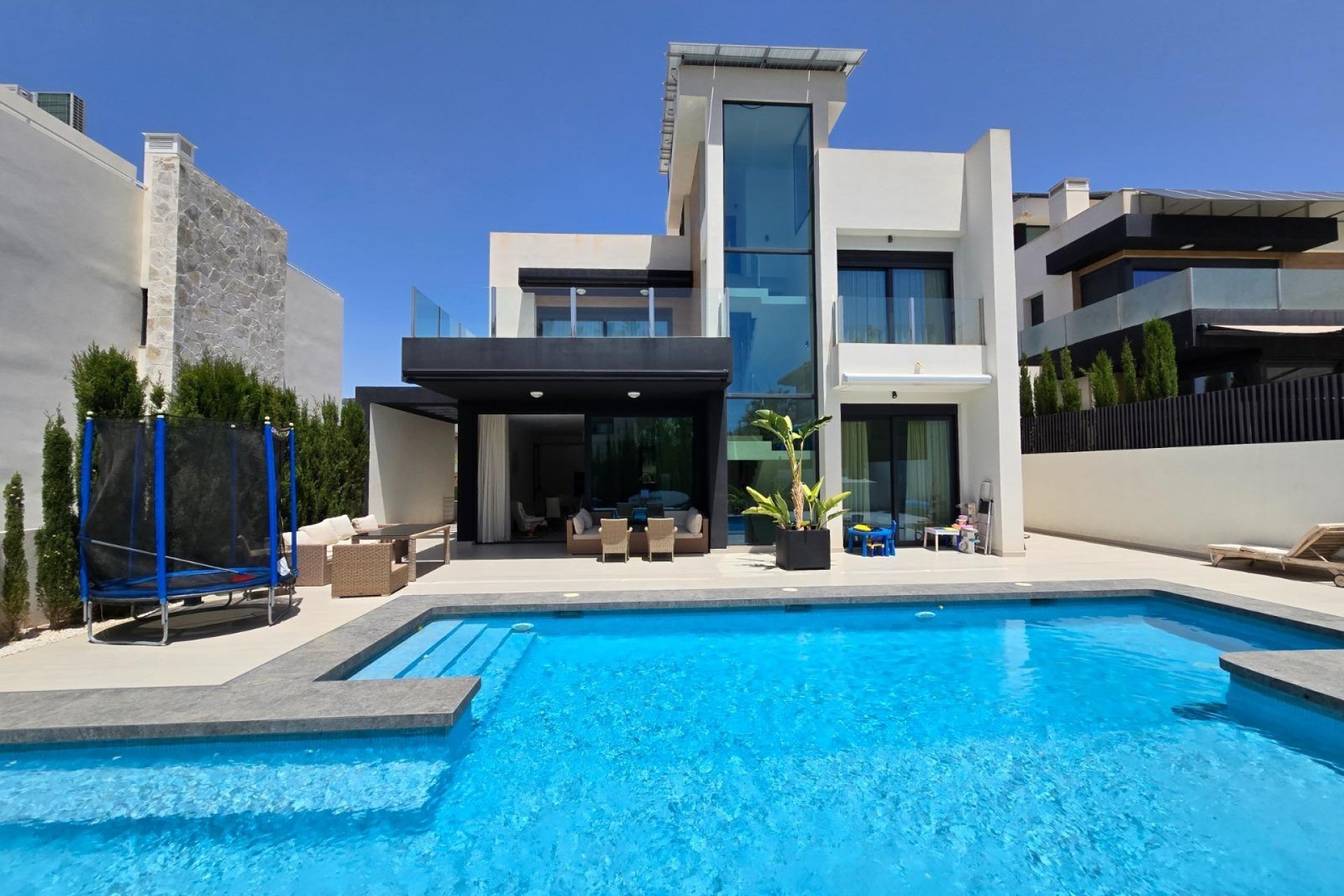 Reventa - Villa - Benidorm - Zona Sierra Helada