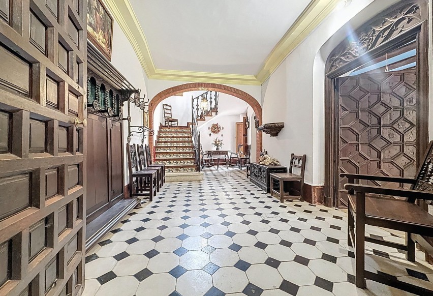 Reventa - Villa - Biar - Ayuntamiento