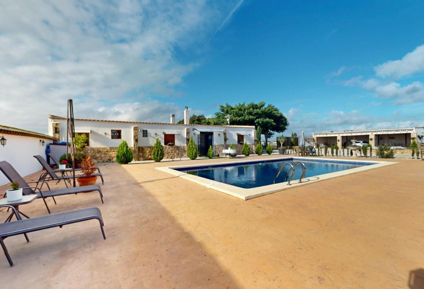 Reventa - Villa - Dolores - Comunidad valenciana