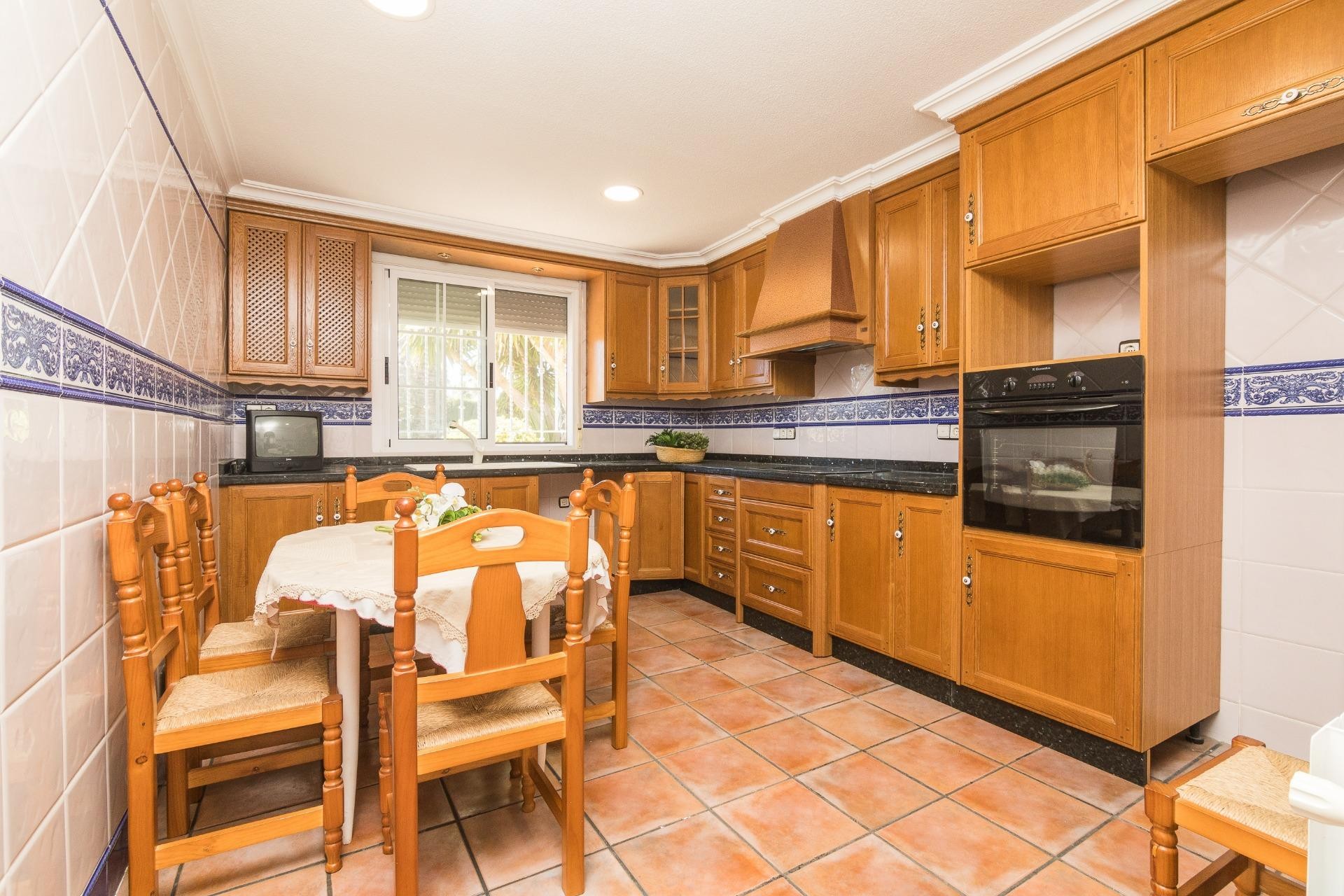 Reventa - Villa - Elche Pedanías - Maitino-Perleta