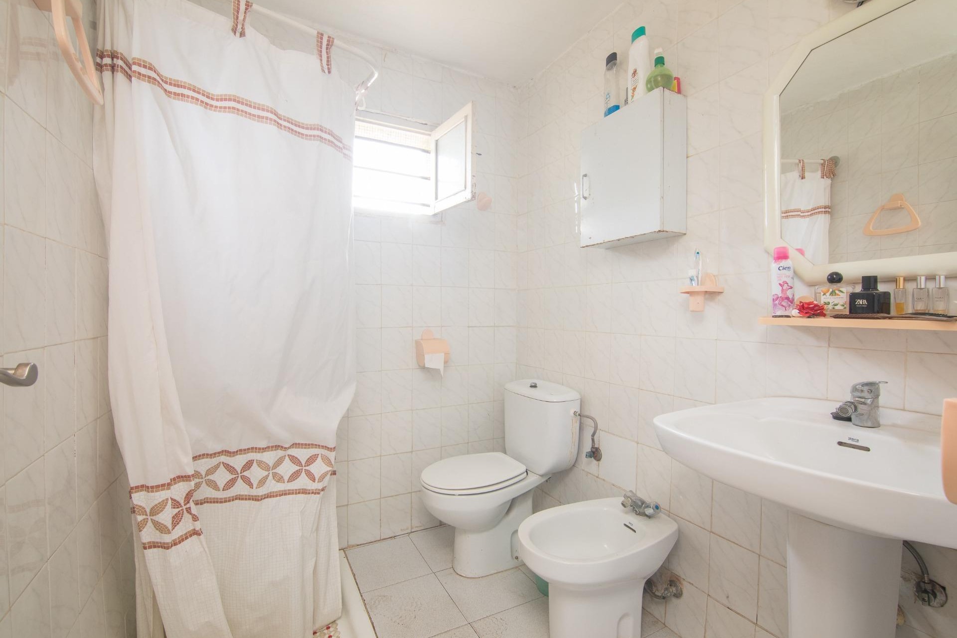Reventa - Villa - Elche Pedanías - PEÑA DE LAS AGUILAS
