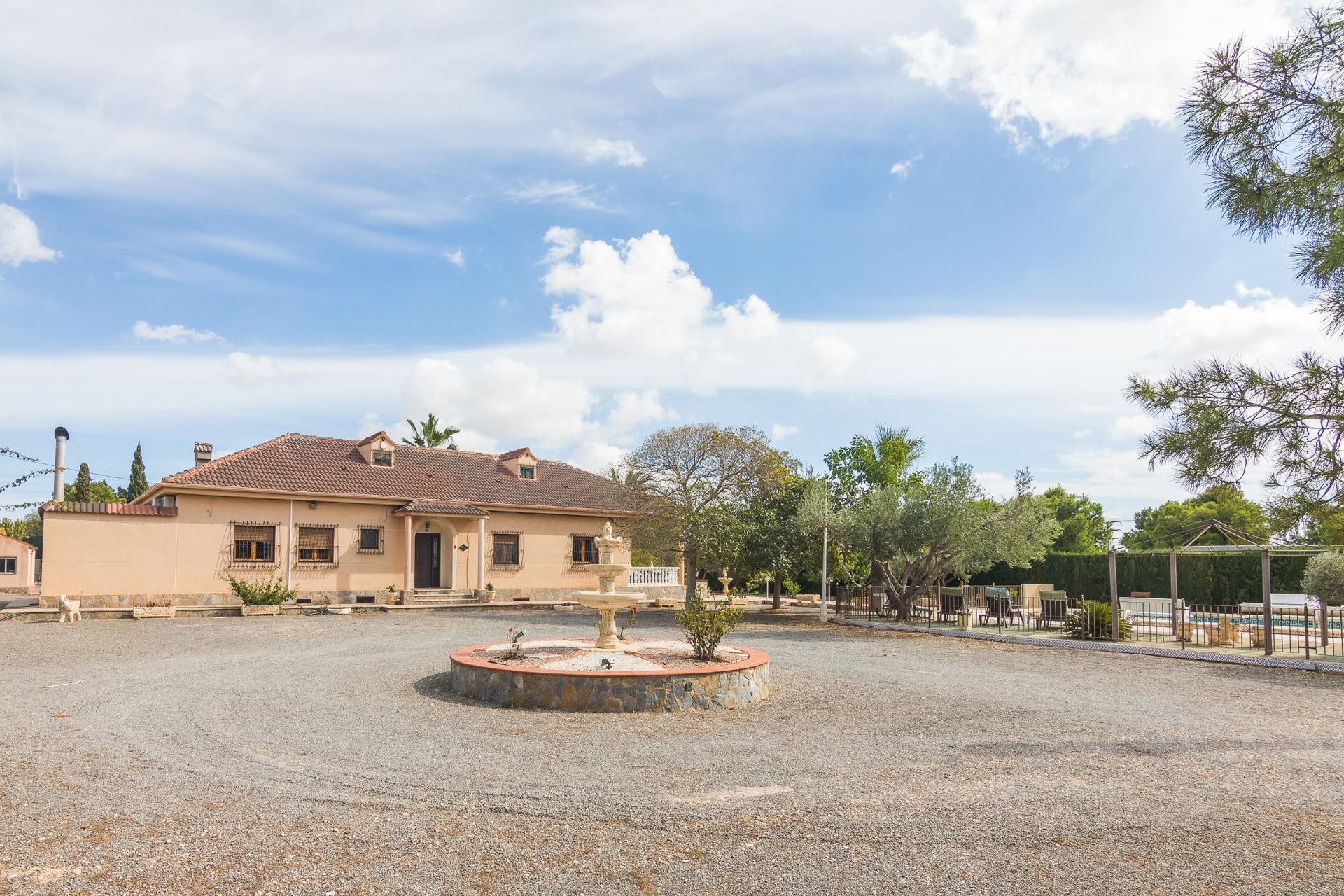 Reventa - Villa - Elche Pedanías - PEÑA DE LAS AGUILAS