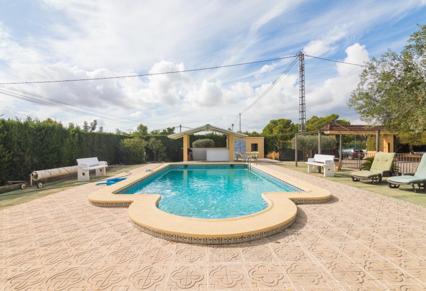 Reventa - Villa - Elche Pedanías - PEÑA DE LAS AGUILAS