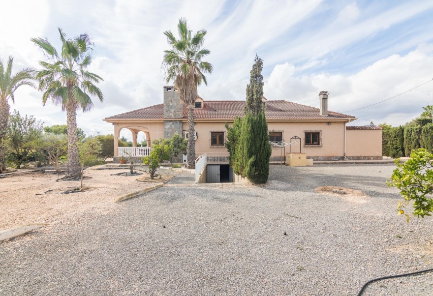Reventa - Villa - Elche Pedanías - PEÑA DE LAS AGUILAS