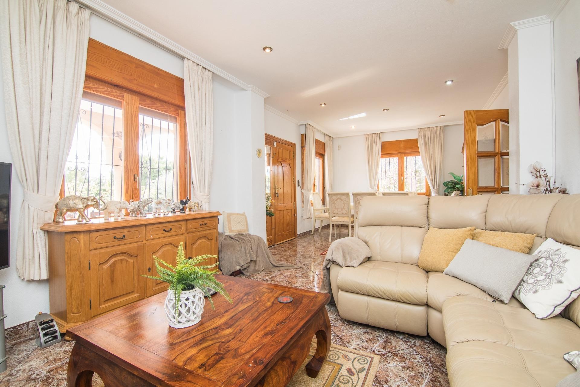 Reventa - Villa - Elche Pedanías - PEÑA DE LAS AGUILAS