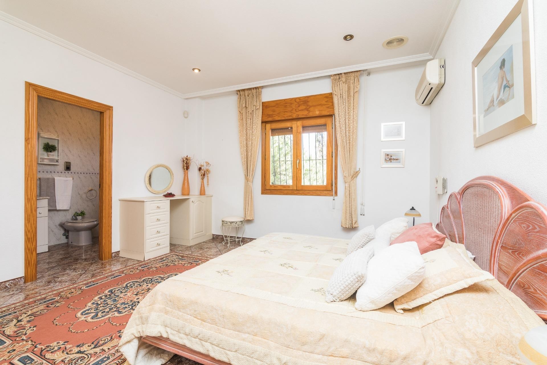 Reventa - Villa - Elche Pedanías - PEÑA DE LAS AGUILAS