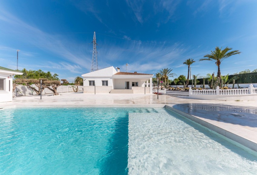 Reventa - Villa - Elche Pedanías - PEÑA DE LAS AGUILAS