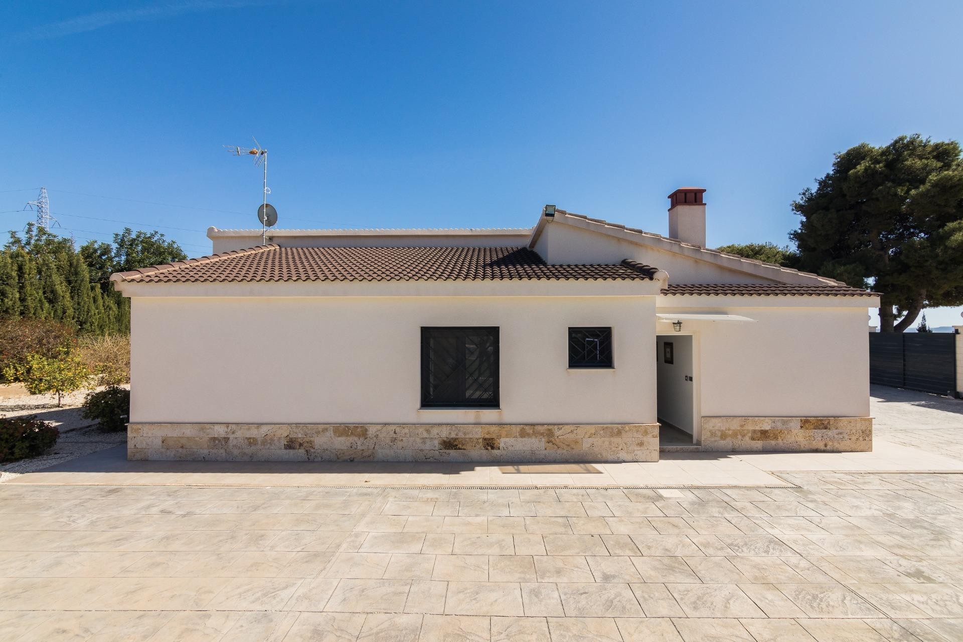 Reventa - Villa - Elche Pedanías - Peña las Águilas