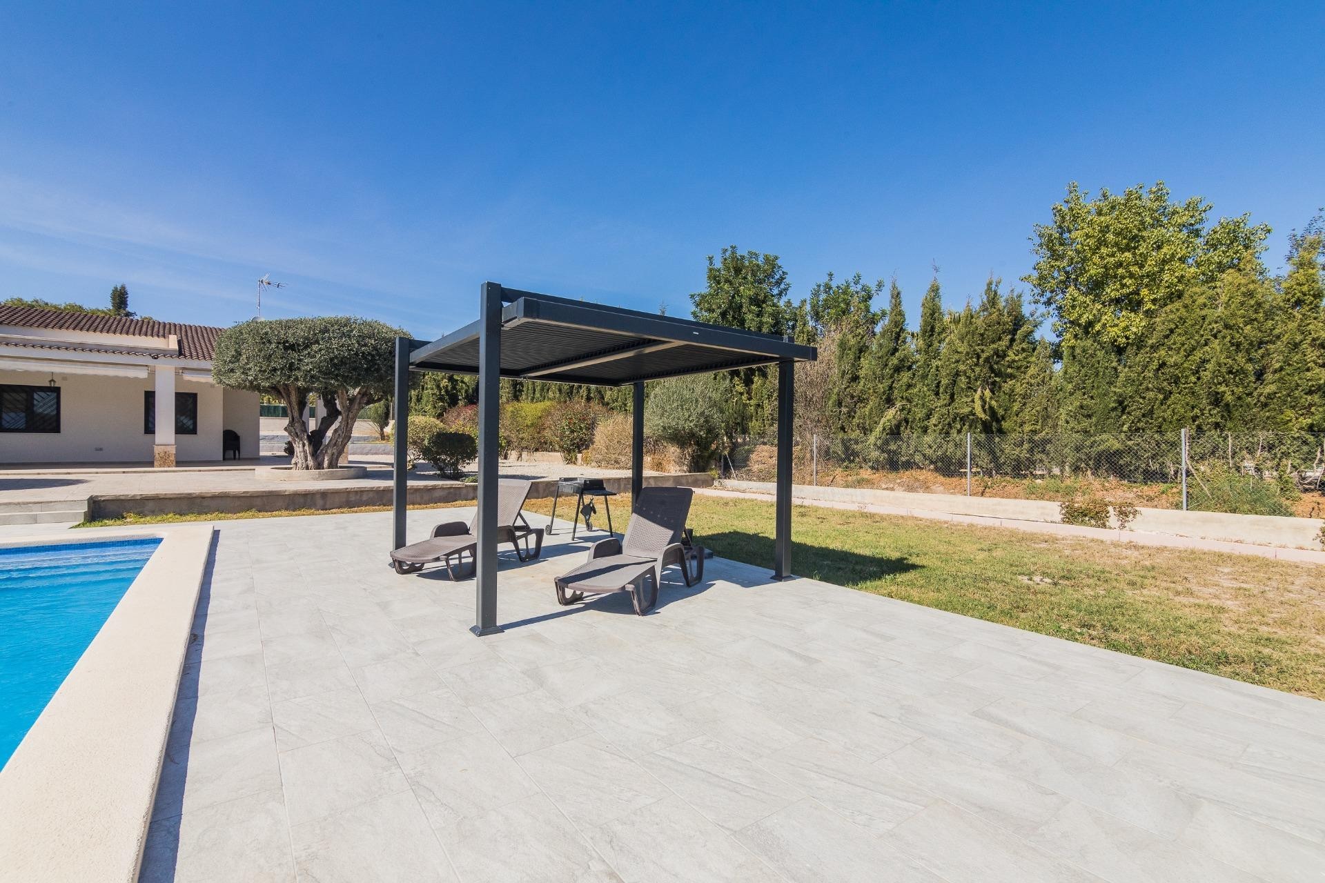 Reventa - Villa - Elche Pedanías - Peña las Águilas