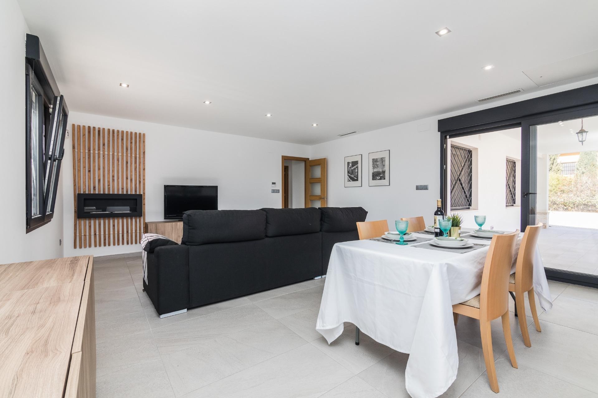 Reventa - Villa - Elche Pedanías - Peña las Águilas