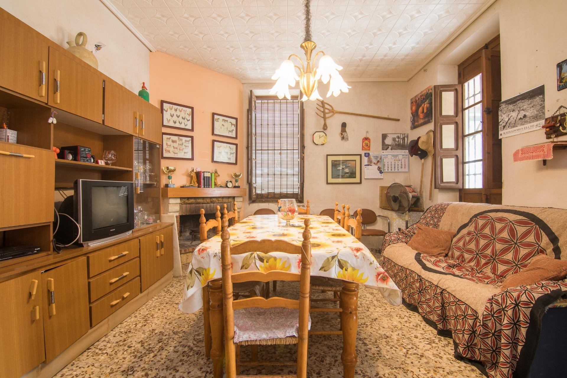 Reventa - Villa - Elche Pedanías - Peña las Águilas