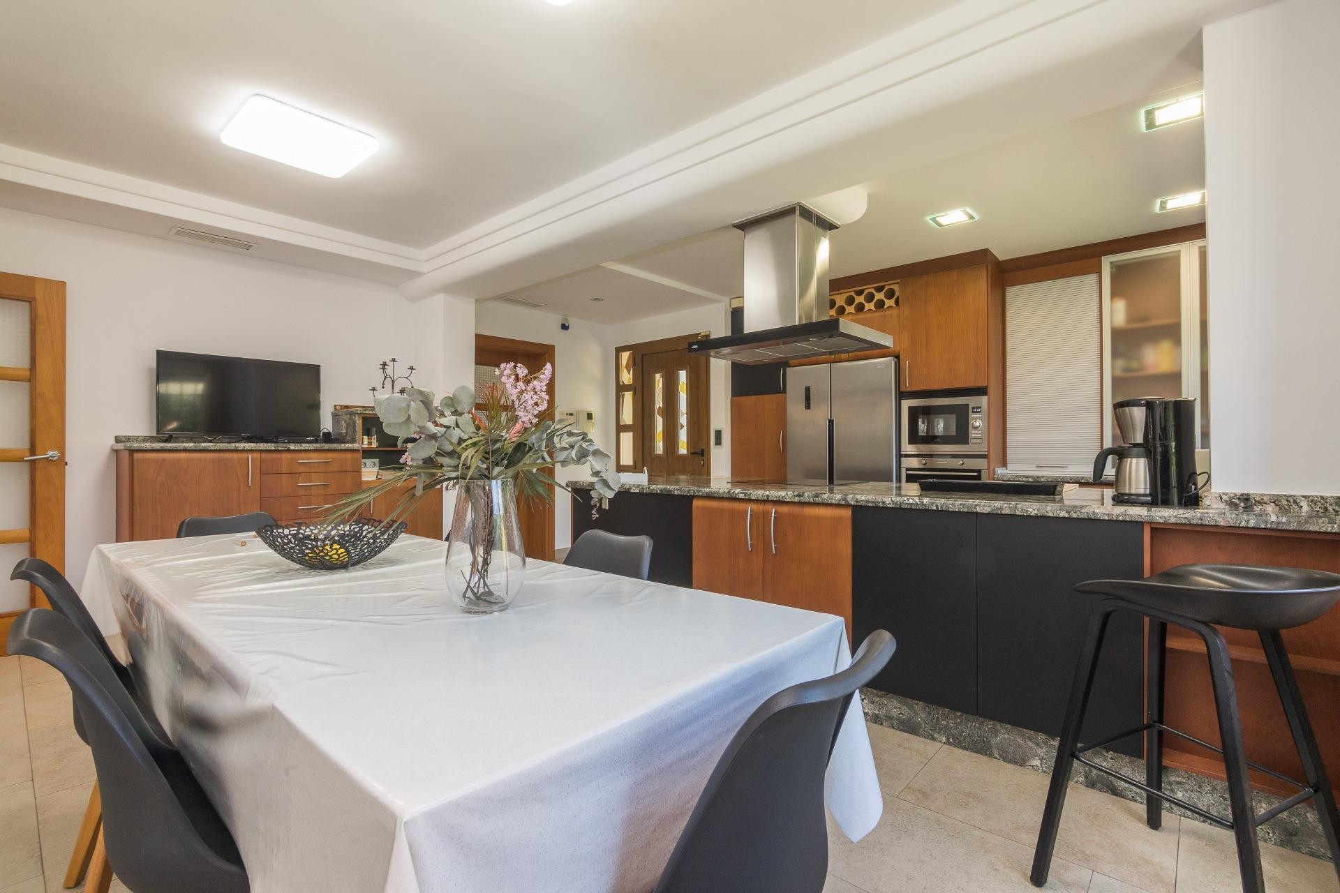 Reventa - Villa - Elche Pedanías - Peña las Águilas