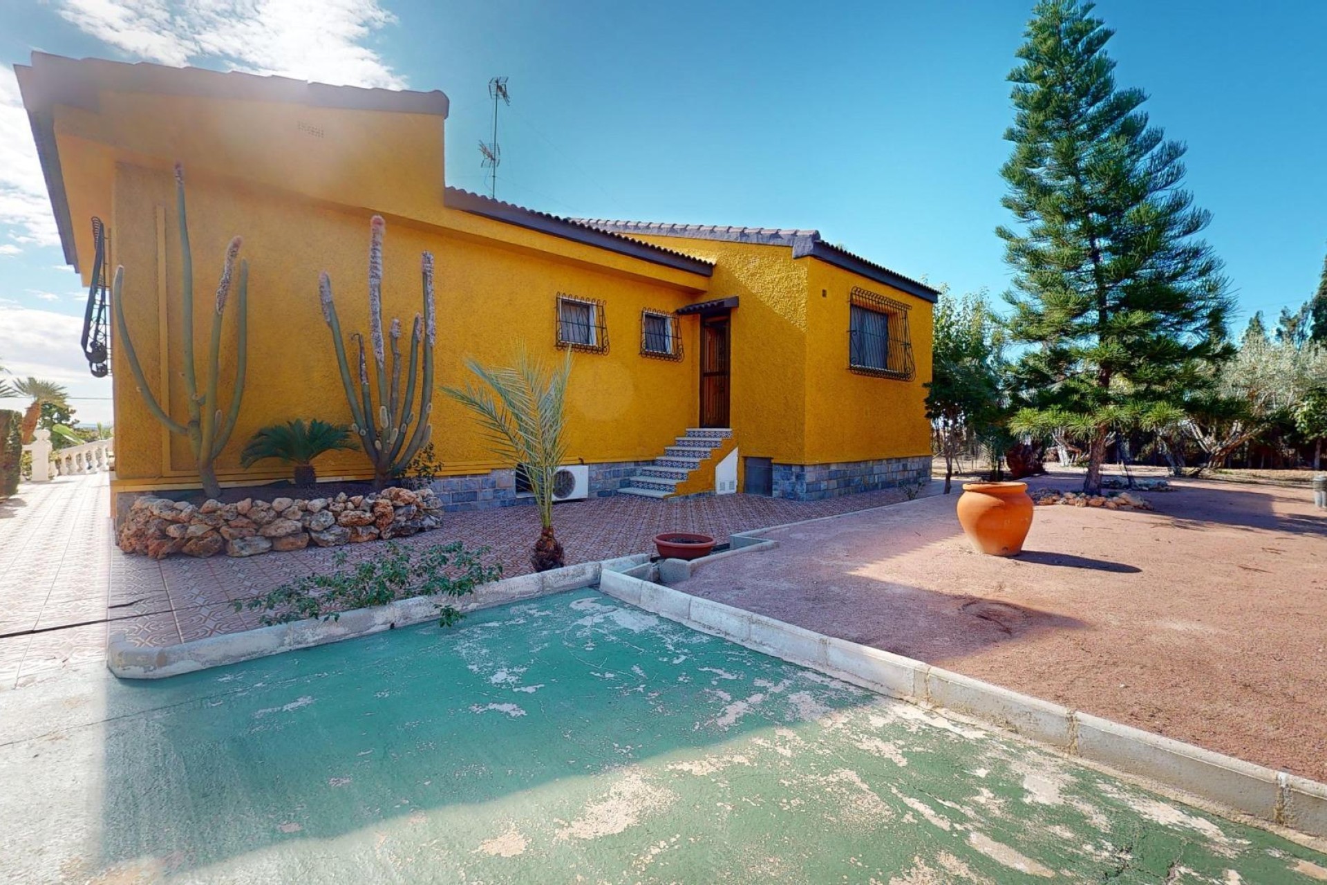Reventa - Villa - Elche Pedanías - Peña las Águilas