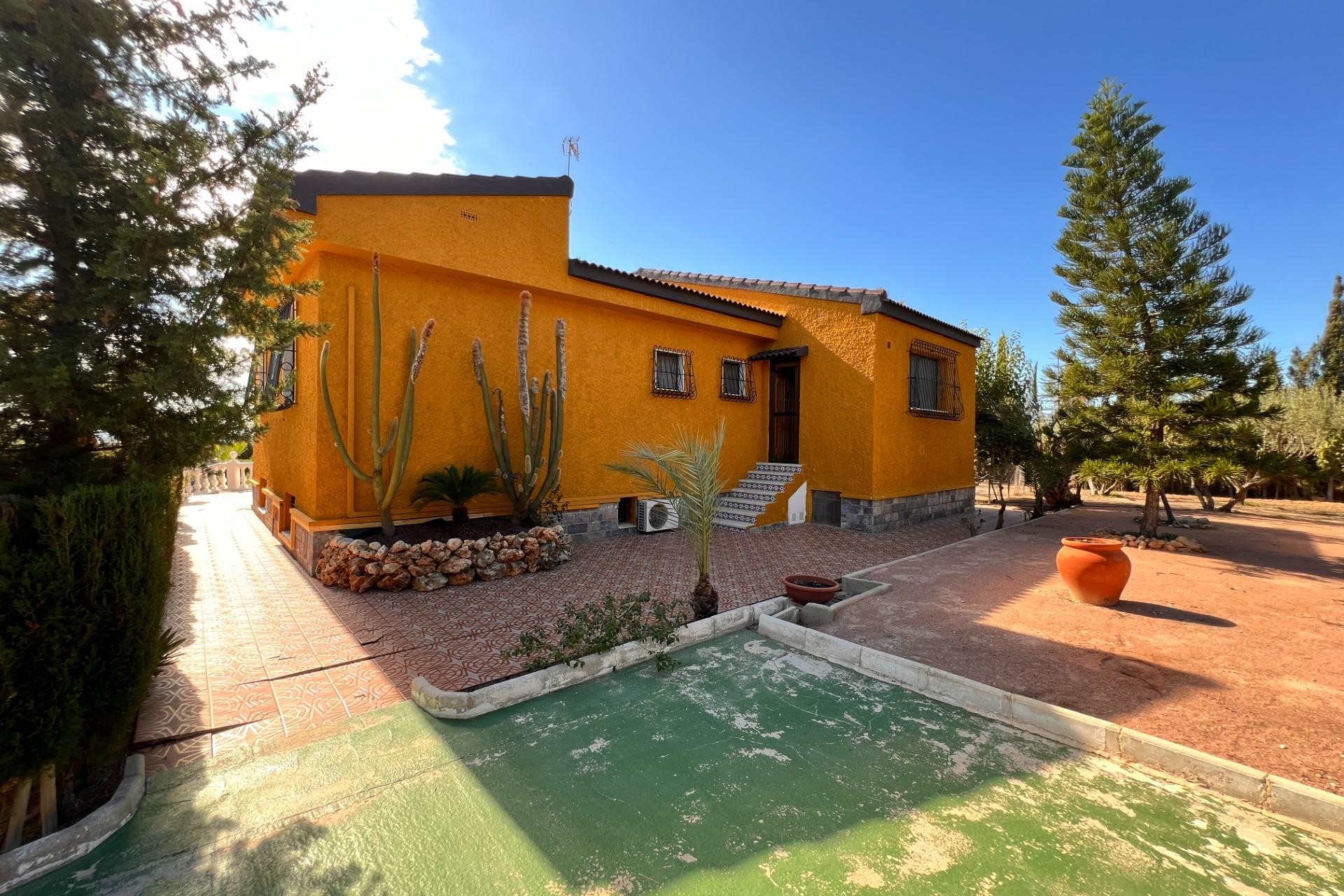 Reventa - Villa - Elche Pedanías - Peña las Águilas