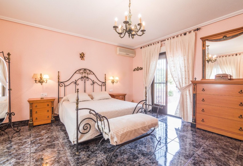 Reventa - Villa - Elche Pedanías - Poligono carrus