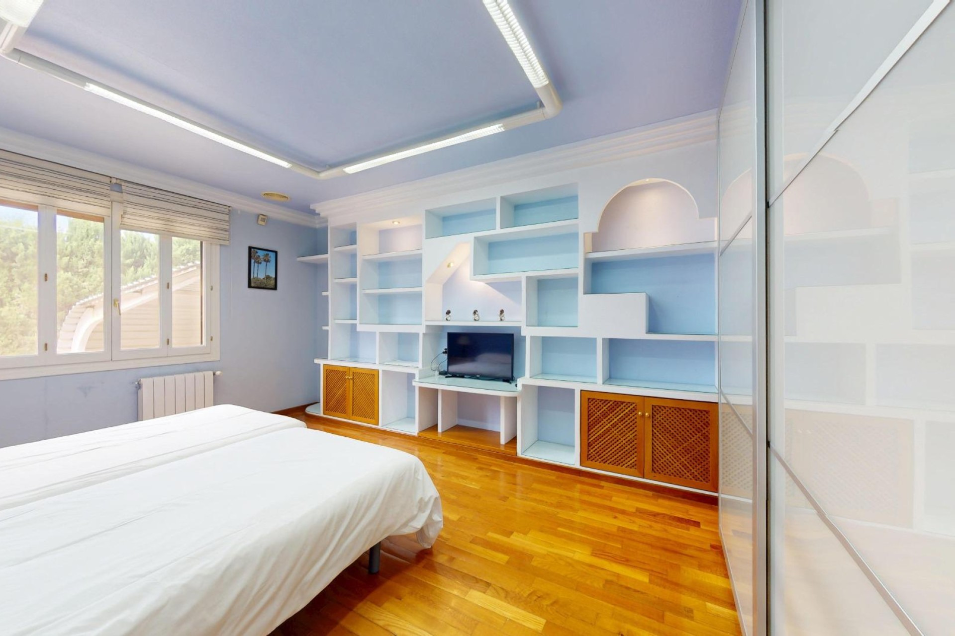 Reventa - Villa - Elche - Portes Encarnades-Torreta-Portalada
