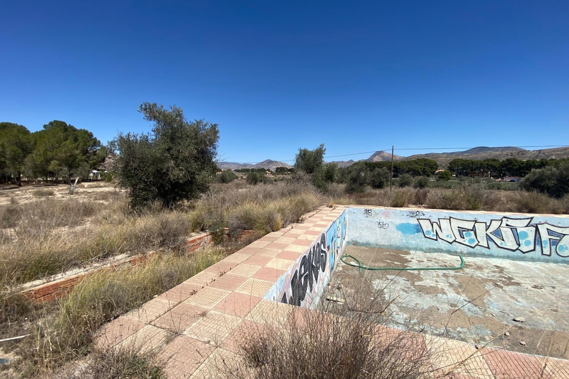 Reventa - Villa - Elda - Las Trescientas - San Francisco