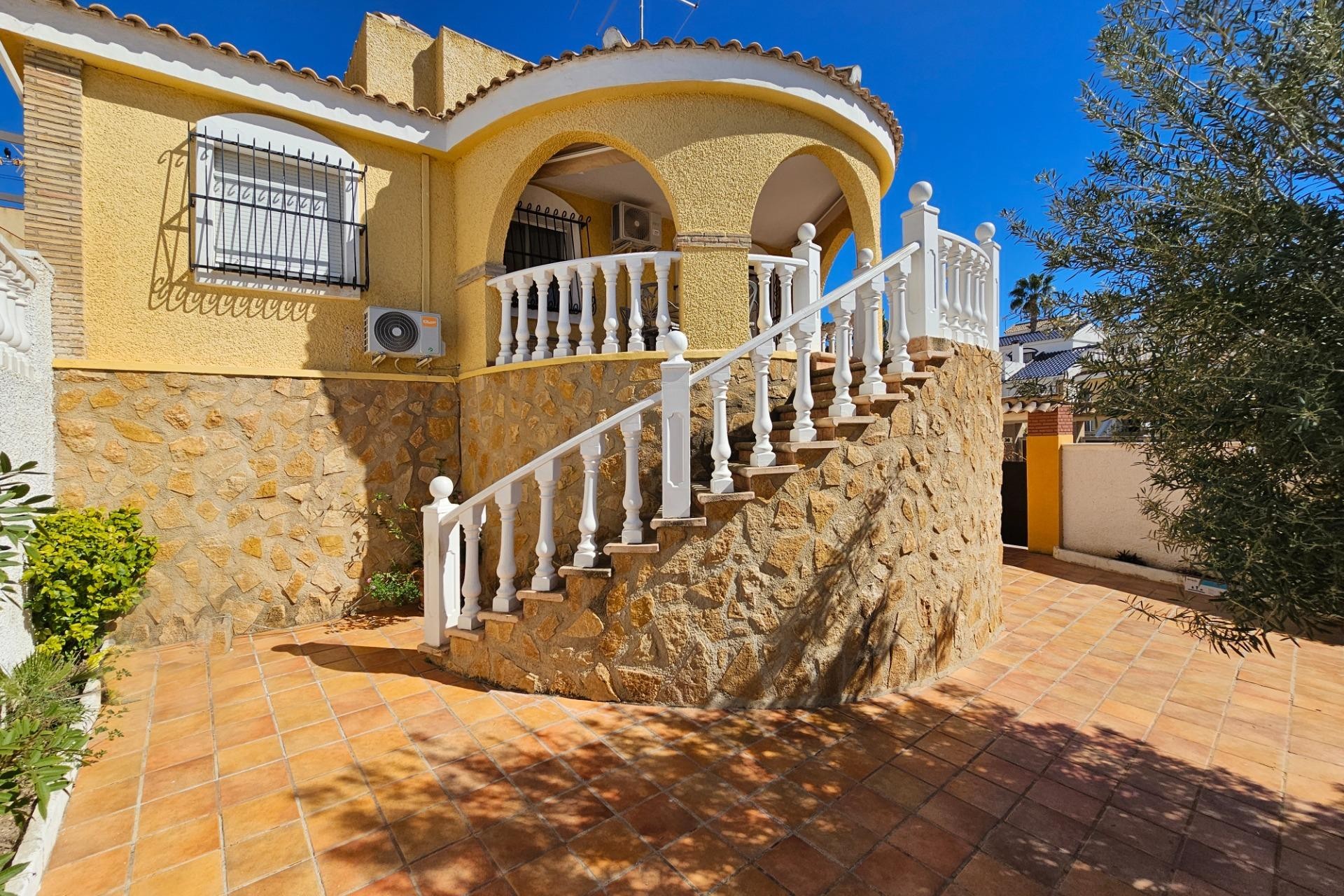 Reventa - Villa - Gran alacant - Centro comercial monte y mar