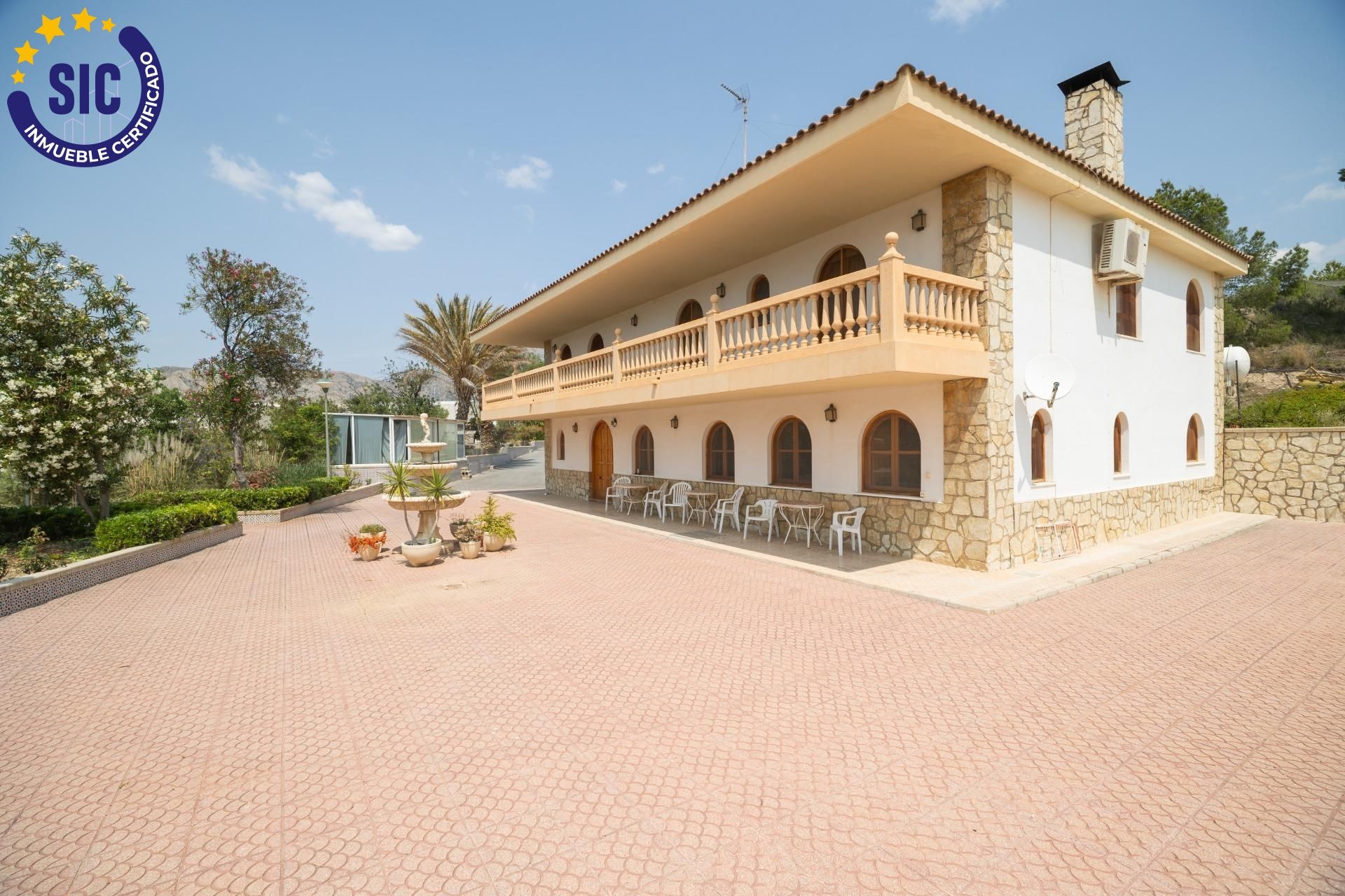 Reventa - Villa - Jijona - Xixona - Comunidad valenciana