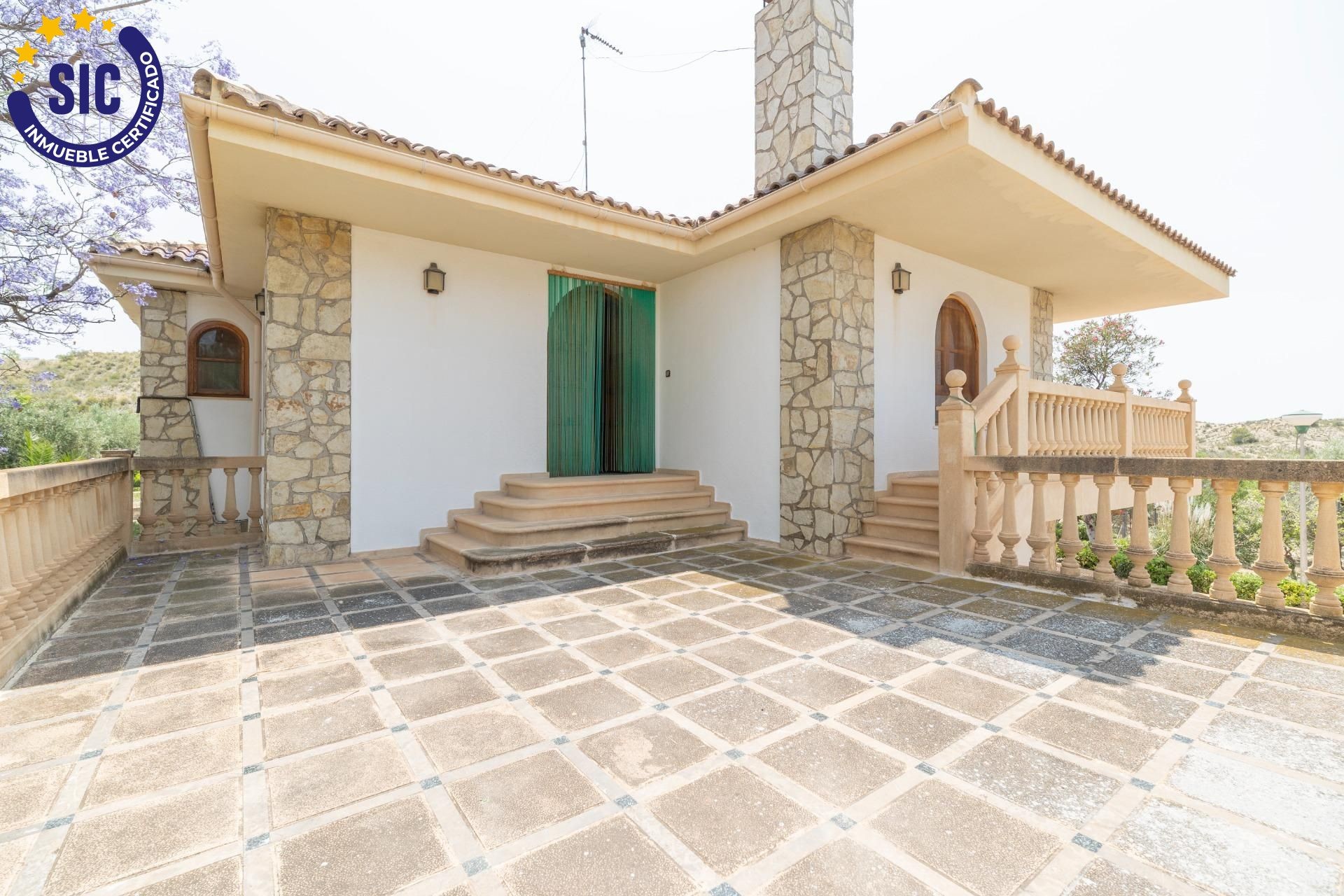 Reventa - Villa - Jijona - Xixona - Comunidad valenciana