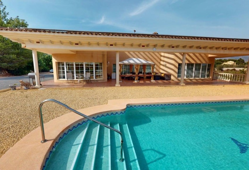 Reventa - Villa - l'Alfas del Pi - Colonia Escandinavia-Cautivador