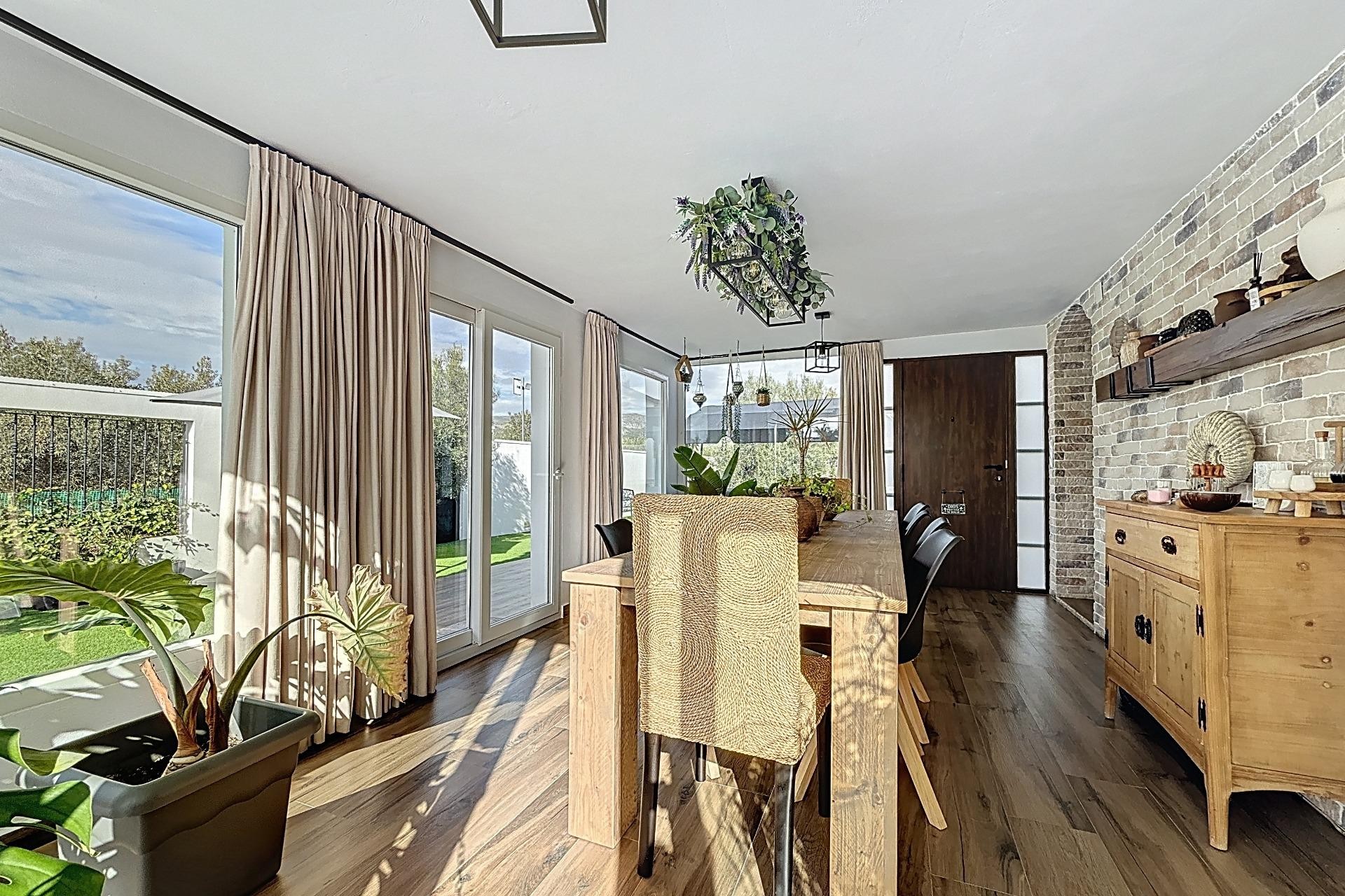 Reventa - Villa - Onil - El Pla