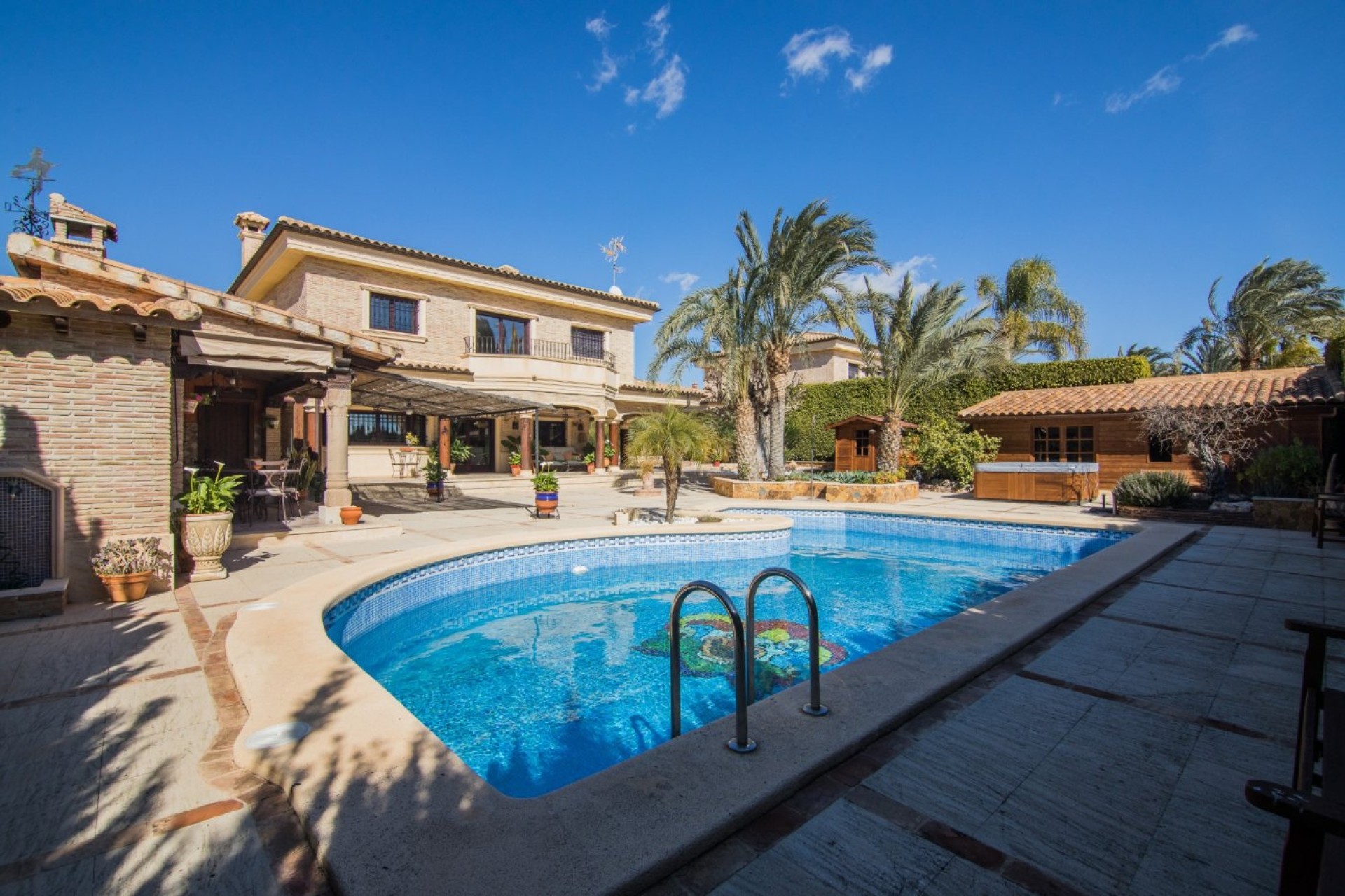 Reventa - Villa - Peña las aguilas - Peña de Las Águilas