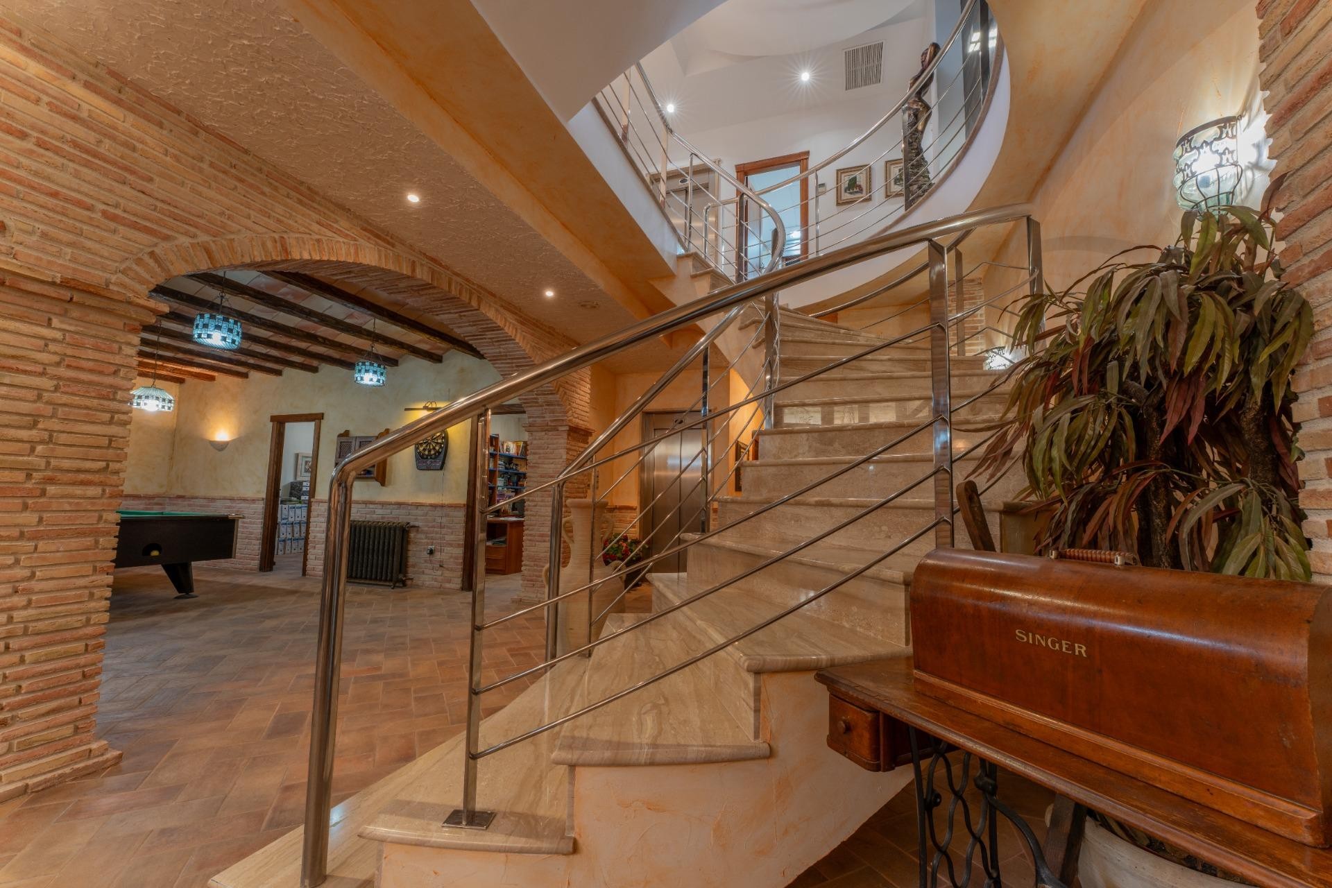 Reventa - Villa - Peña las aguilas - Peña de Las Águilas