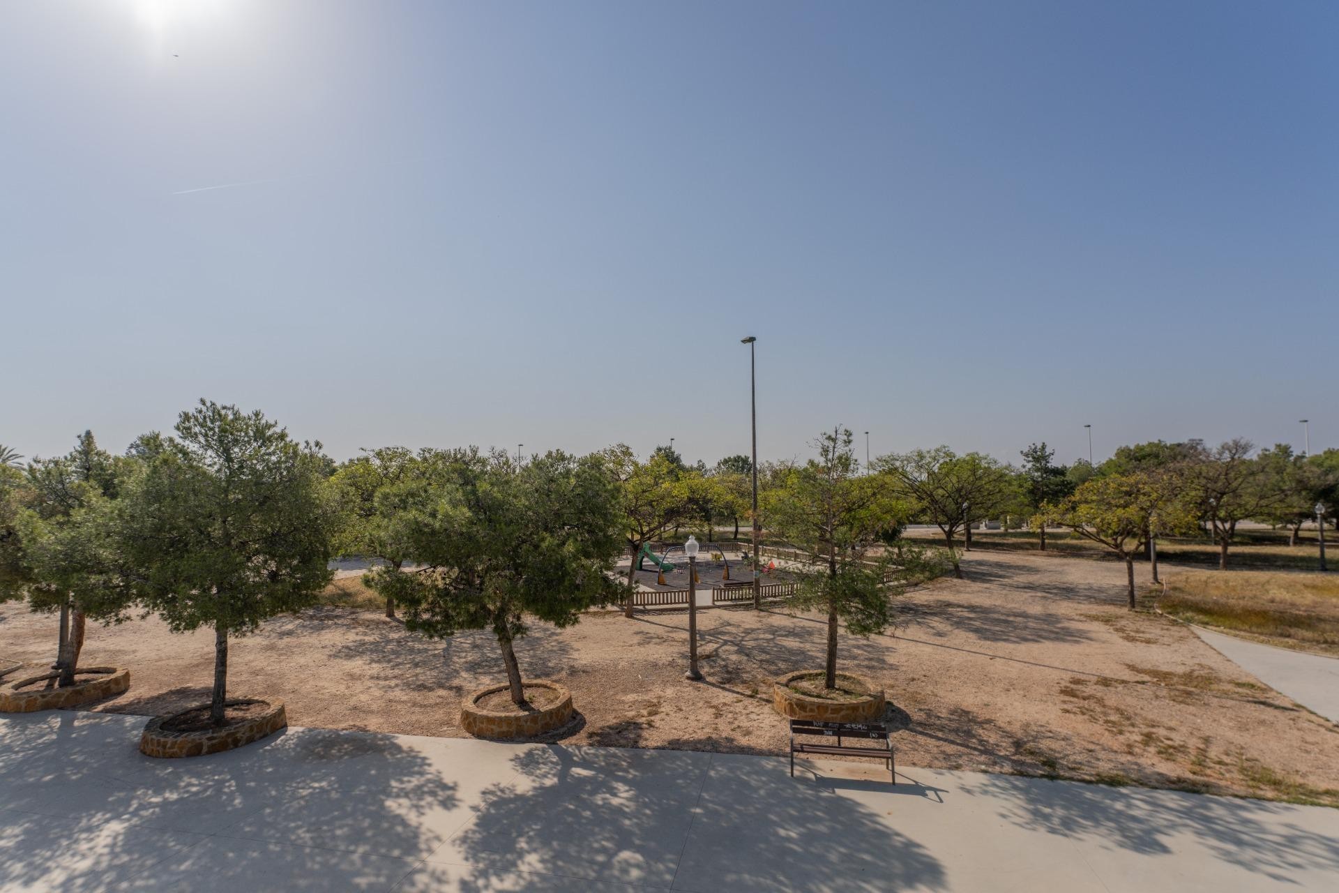 Reventa - Villa - Peña las aguilas - Peña de Las Águilas