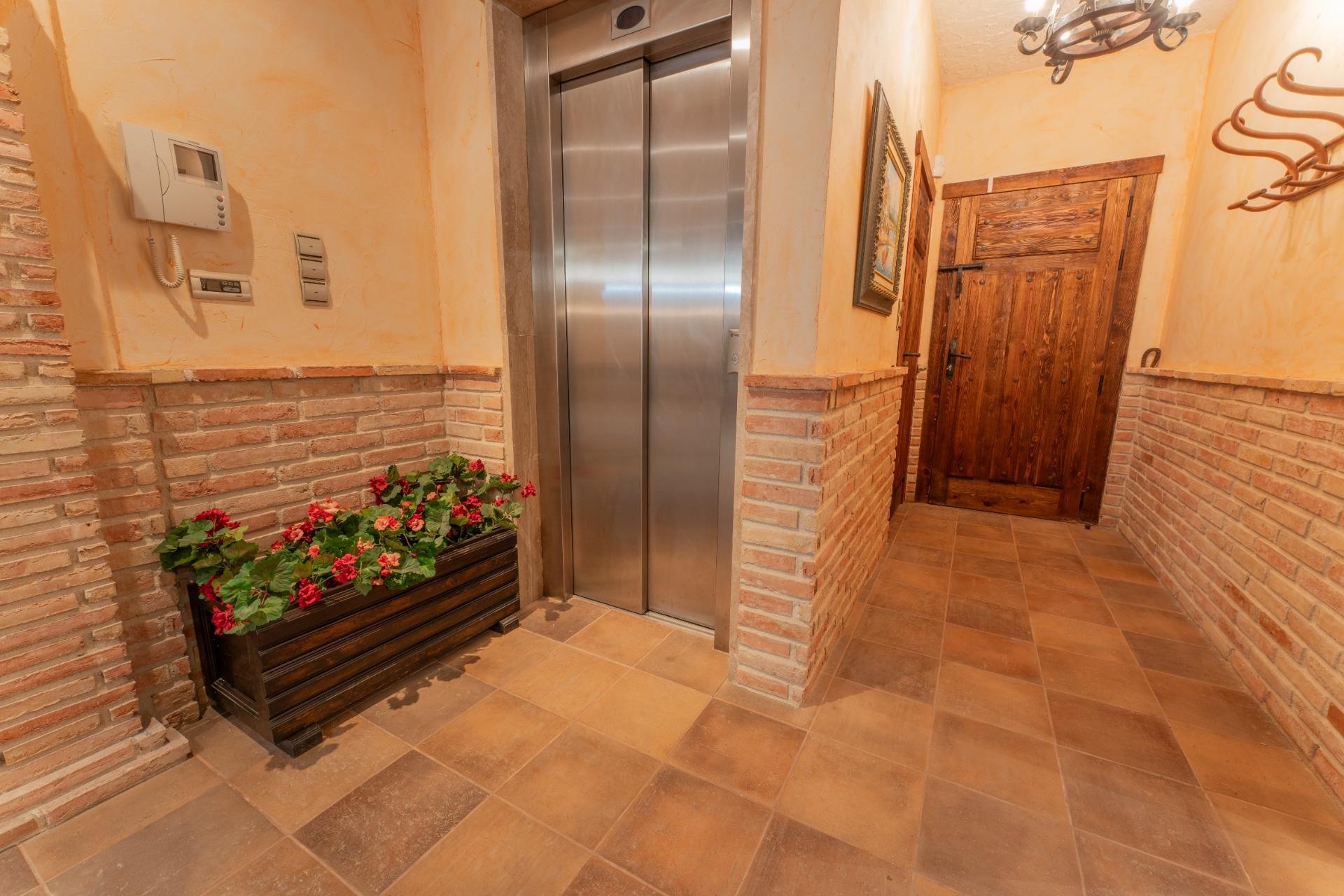 Reventa - Villa - Peña las aguilas - Peña de Las Águilas