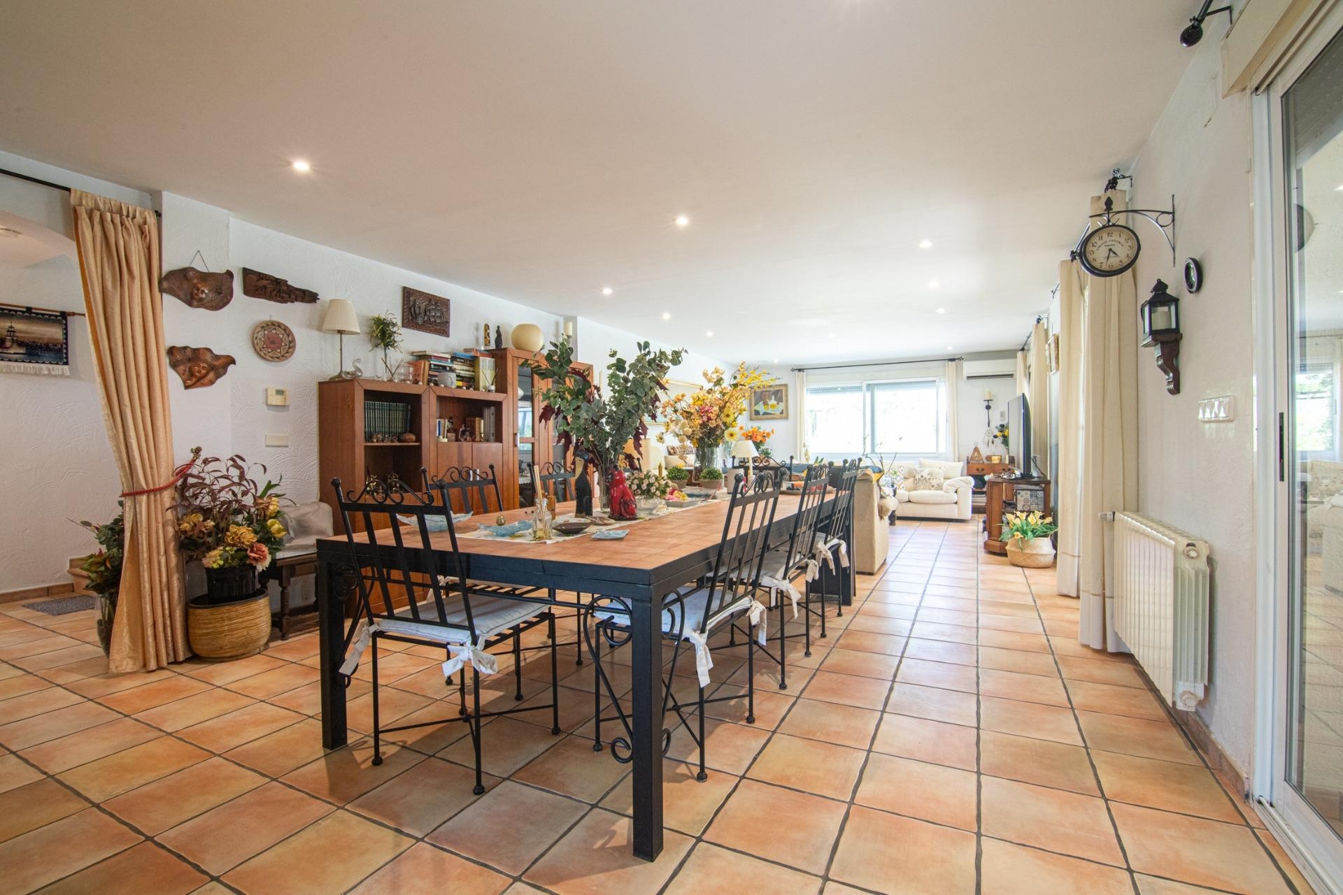 Reventa - Villa - Peña las aguilas - Peña de Las Águilas