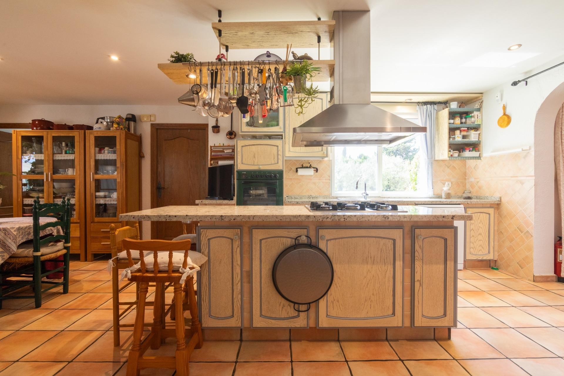 Reventa - Villa - Peña las aguilas - Peña de Las Águilas