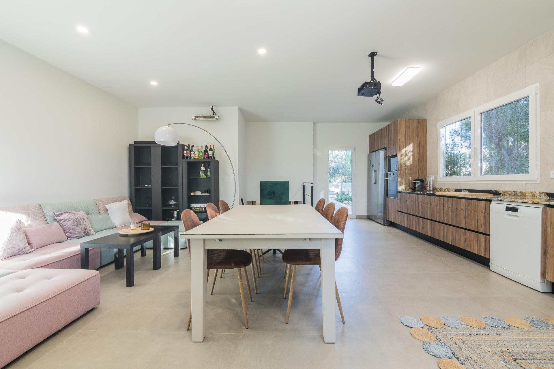 Reventa - Villa - Peña las aguilas - Peña de Las Águilas