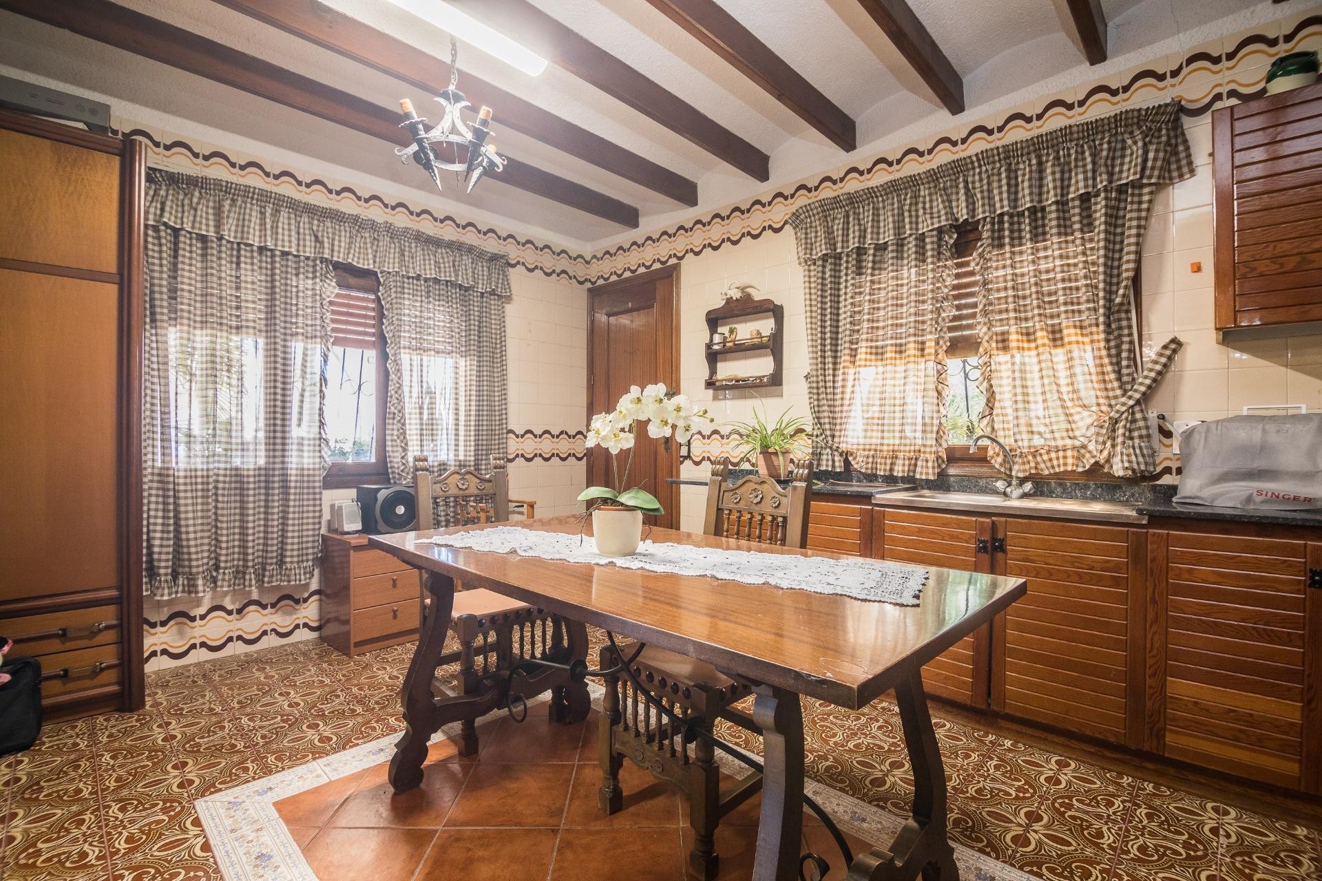 Reventa - Villa - Peña las aguilas - Peña de Las Águilas