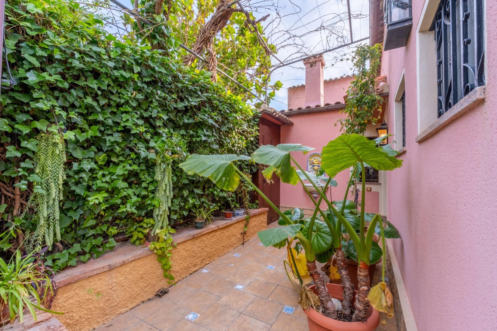 Reventa - Villa - Perleta - Crta. santa pola
