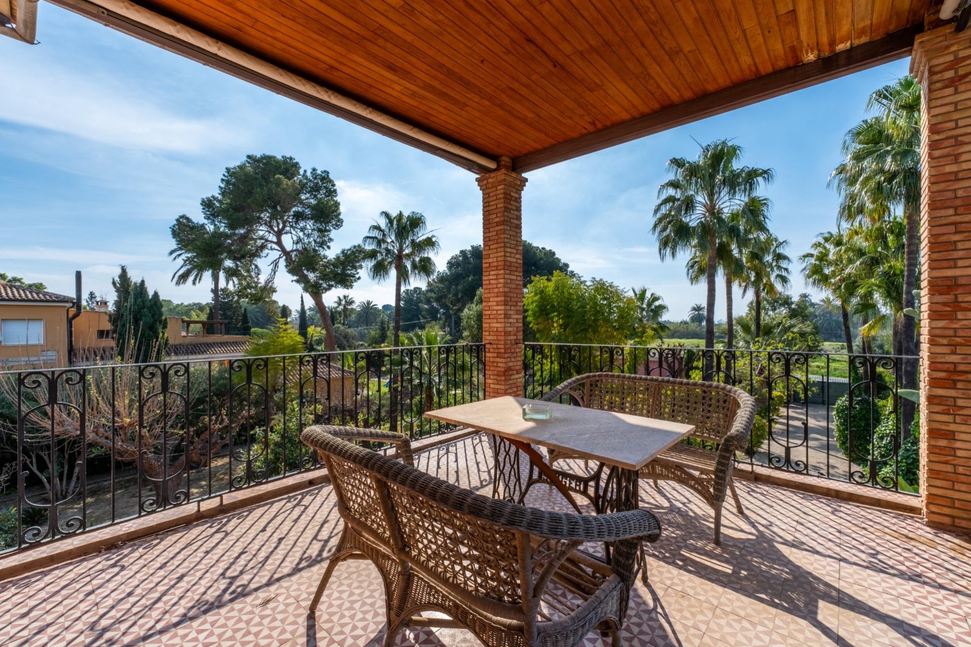 Reventa - Villa - Perleta - Crta. santa pola